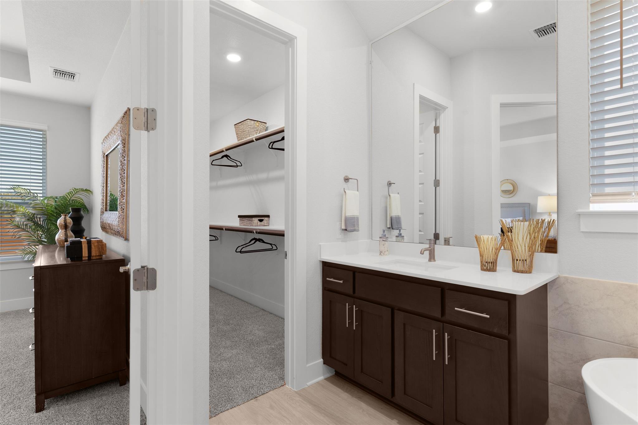 2004 Tobiano Trce, Georgetown, TX 78633