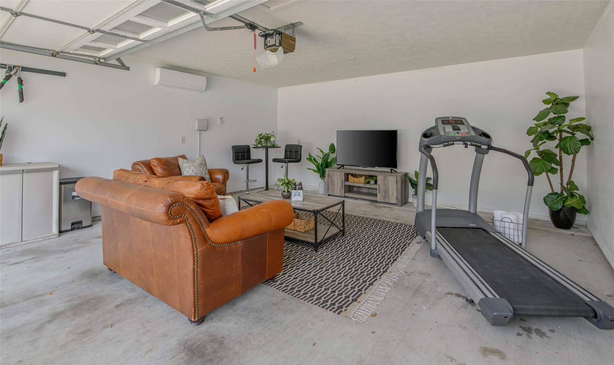 6201 Cromwell Ct, Bryan, TX 77802