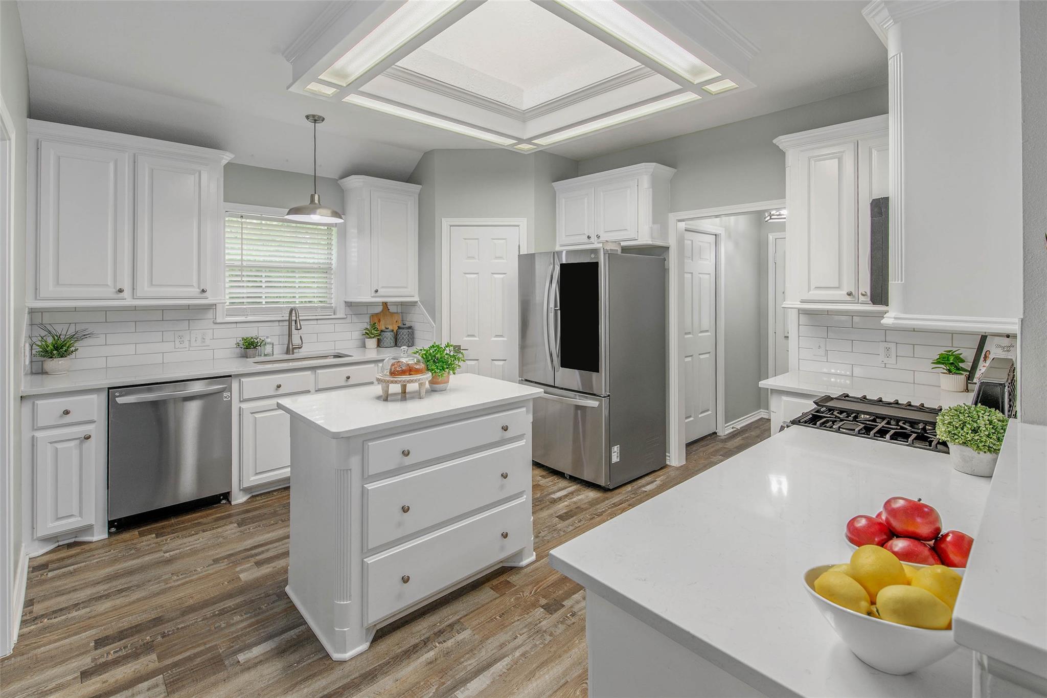 6201 Cromwell Ct, Bryan, TX 77802