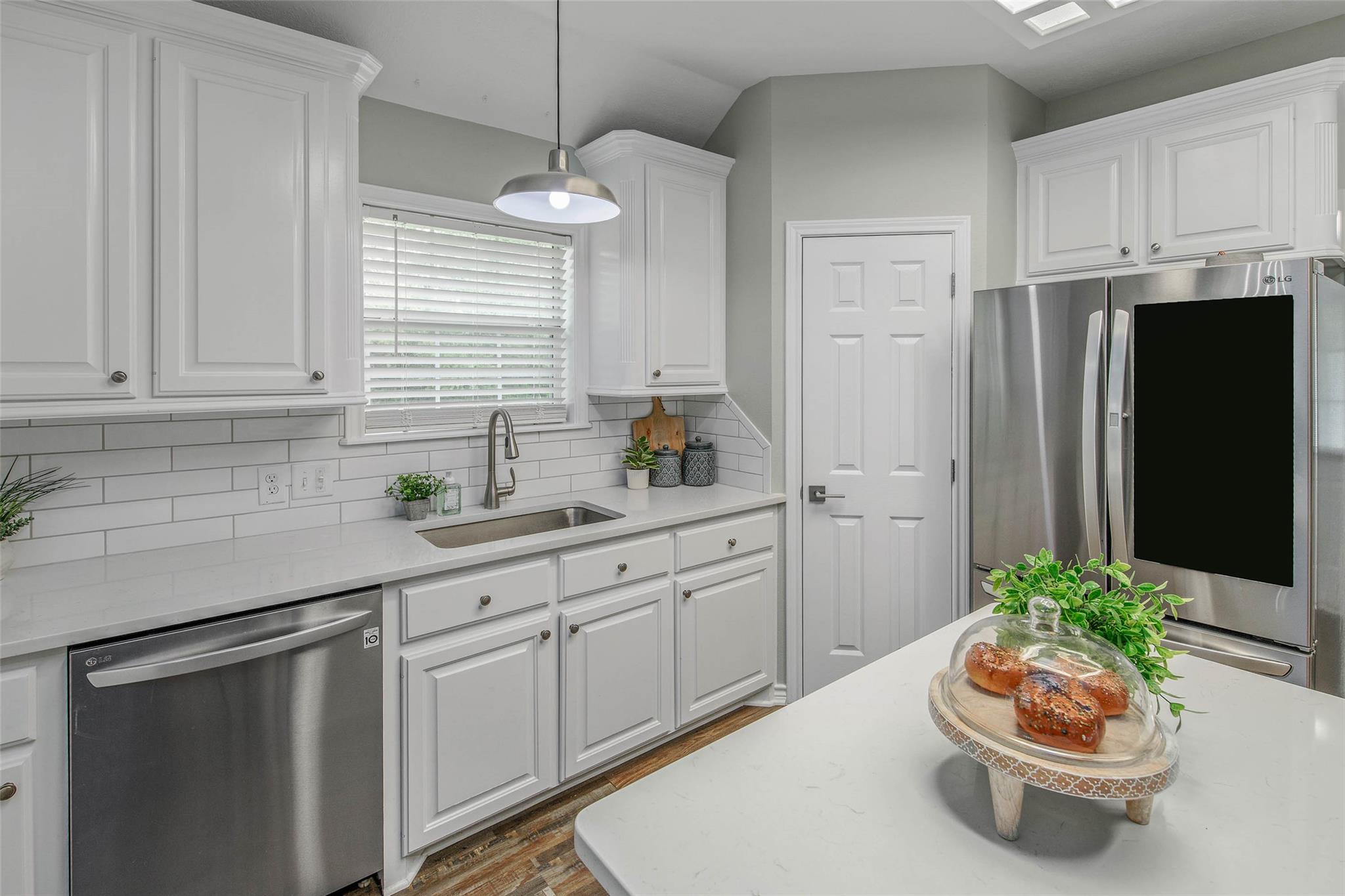 6201 Cromwell Ct, Bryan, TX 77802