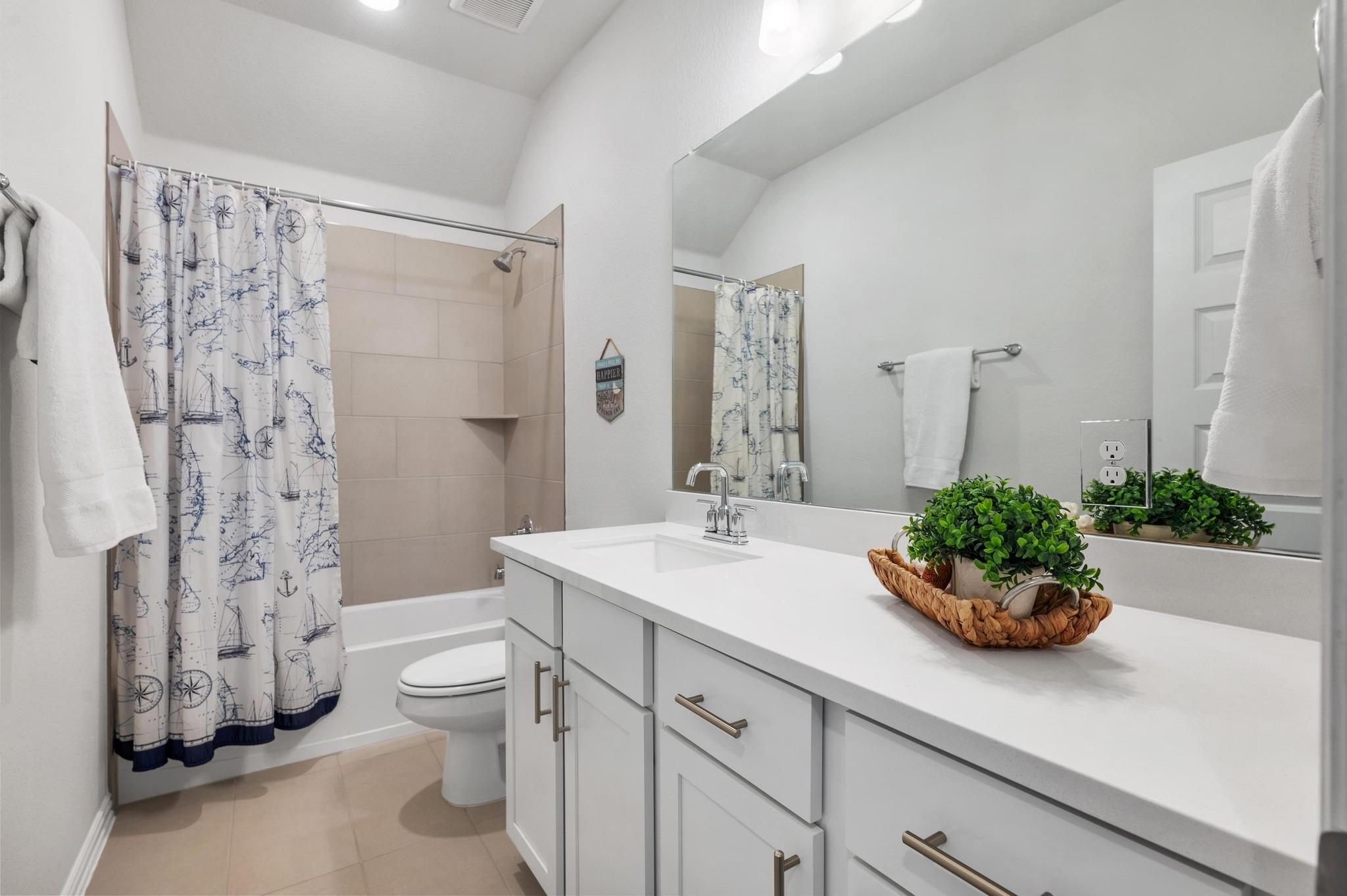 913 Landing Ln, Leander, TX 78641