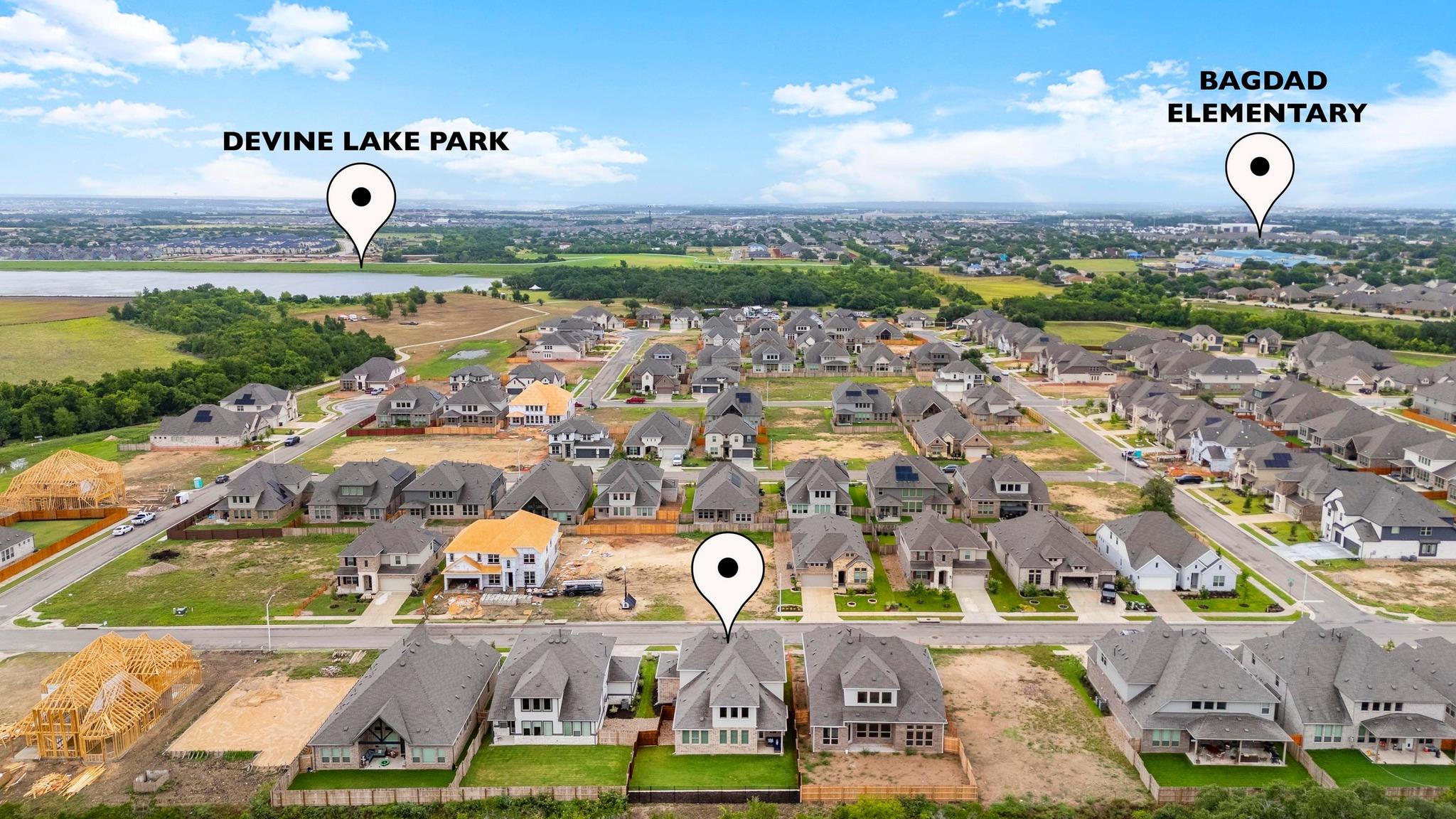 913 Landing Ln, Leander, TX 78641