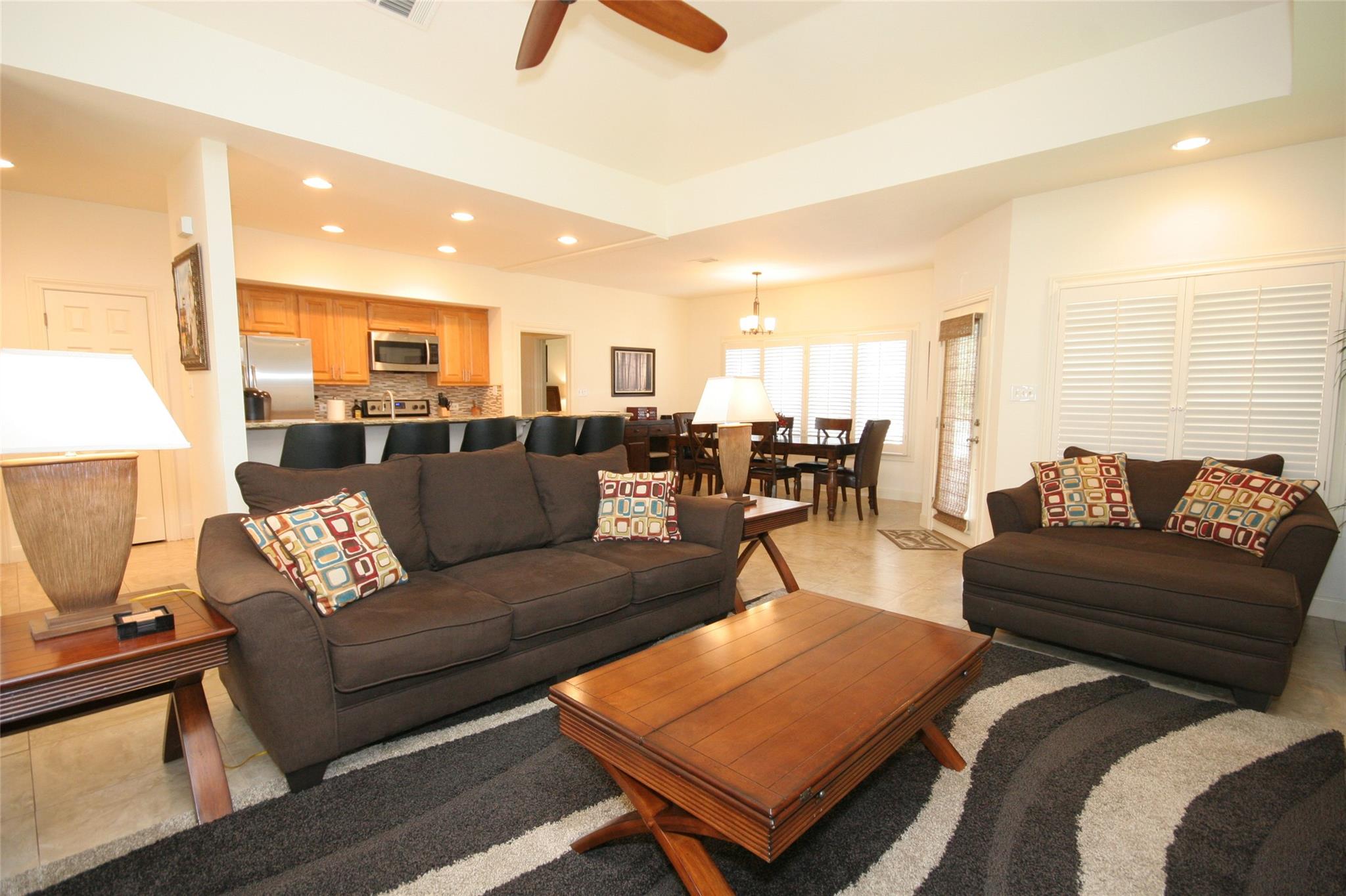1924 Clubhouse Hill Dr # 25, Spicewood, TX 78669
