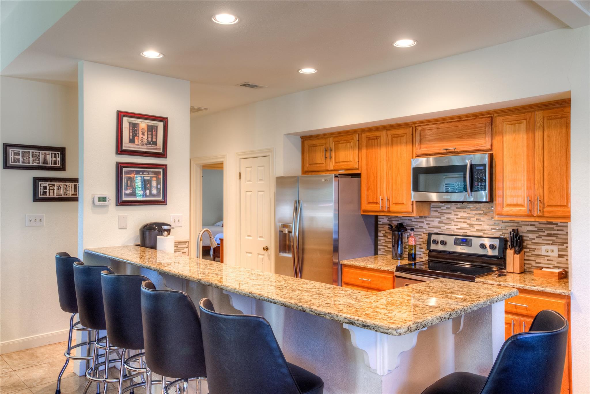 1924 Clubhouse Hill Dr # 25, Spicewood, TX 78669