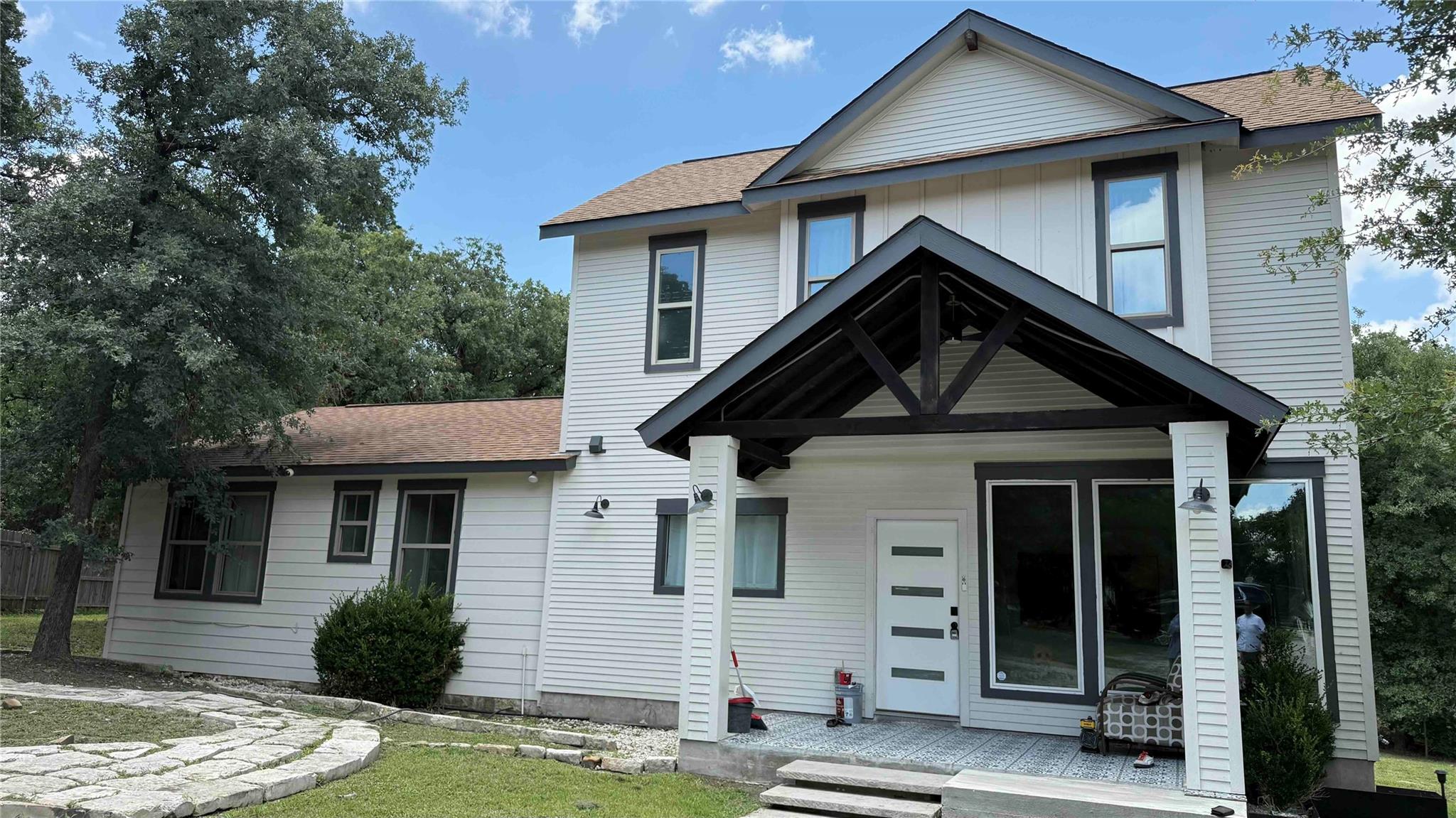 118 Camino De Agua, Elgin, TX 78621