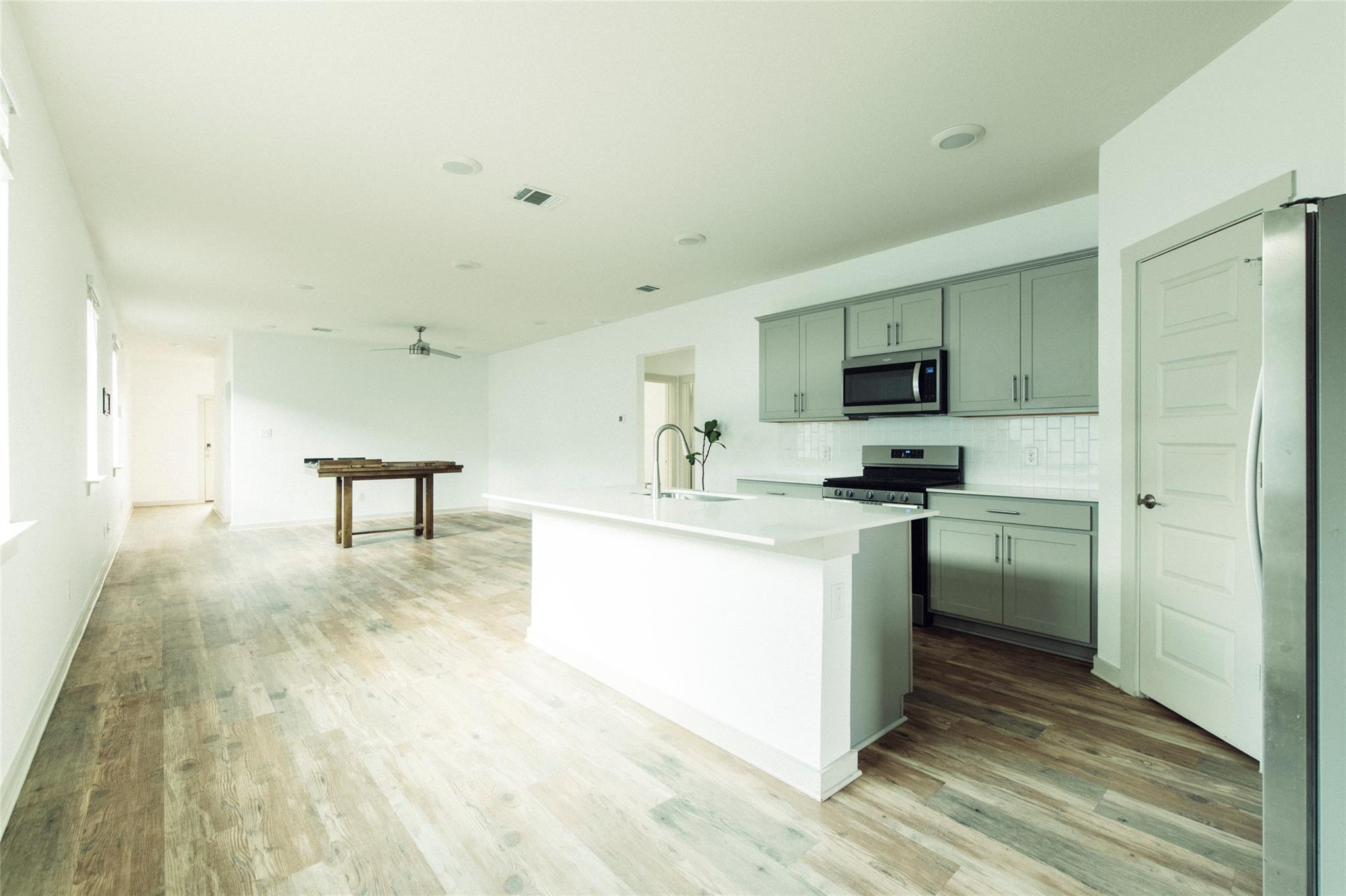 324 Millbrook Blvd, San Marcos, TX 78666