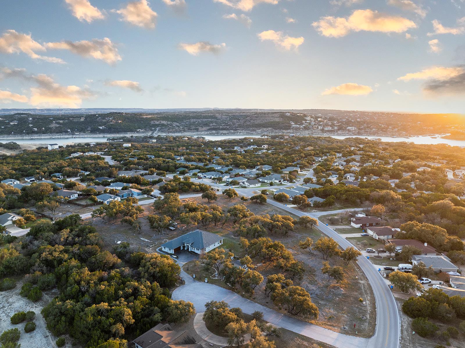 21603 Thomas Cv, Lago Vista, TX 78645