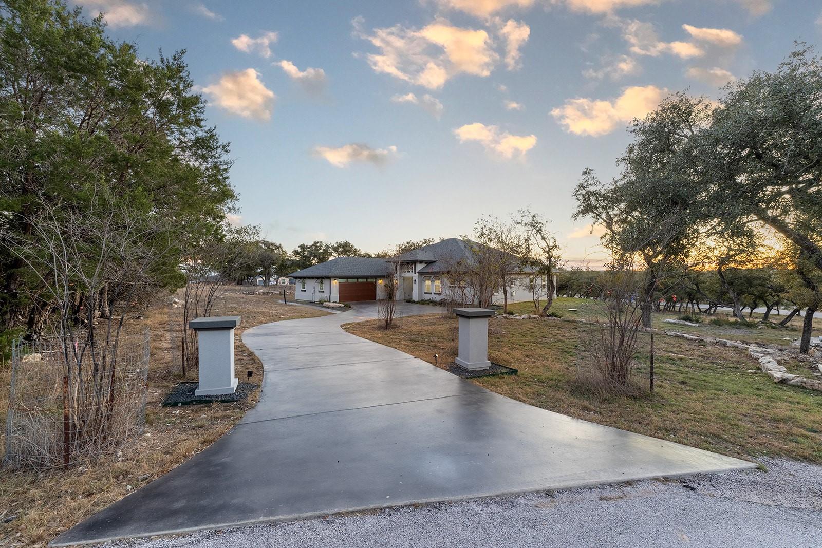 21603 Thomas Cv, Lago Vista, TX 78645