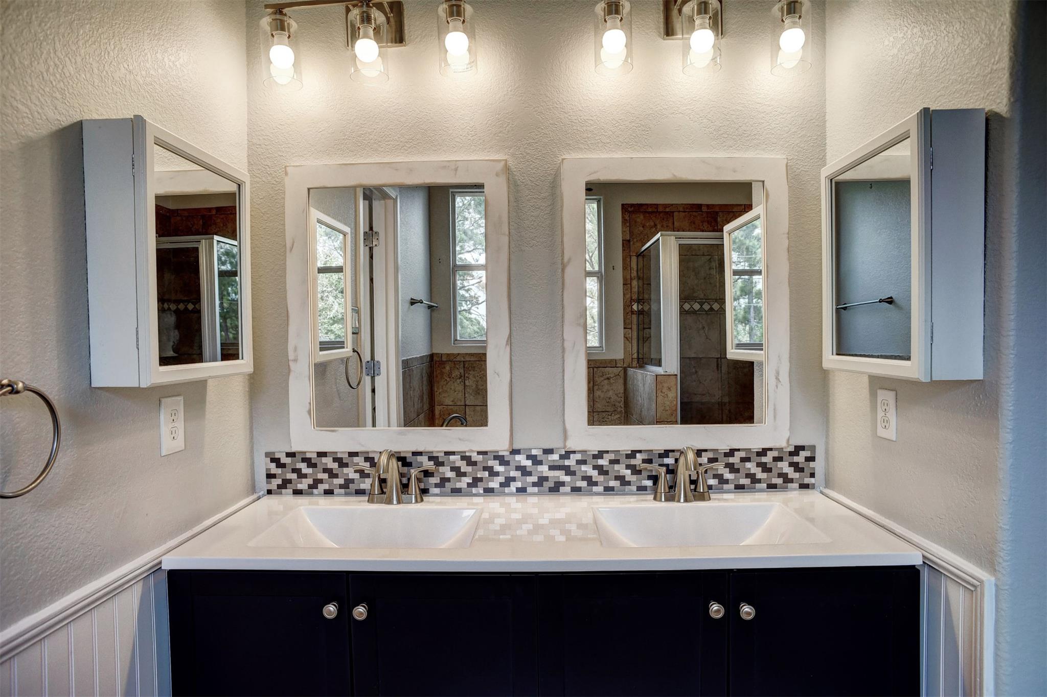 382 Akaloa Dr, Bastrop, TX 78602