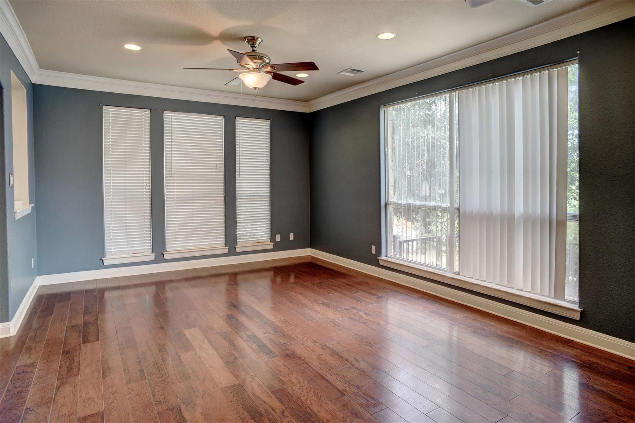 382 Akaloa Dr, Bastrop, TX 78602