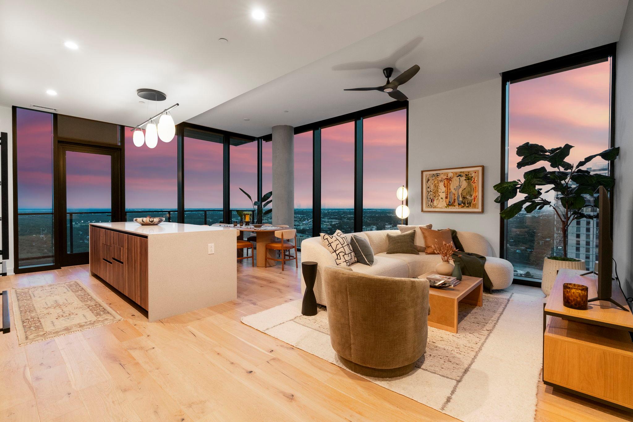 84 East Ave # 4004, Austin, TX 78701