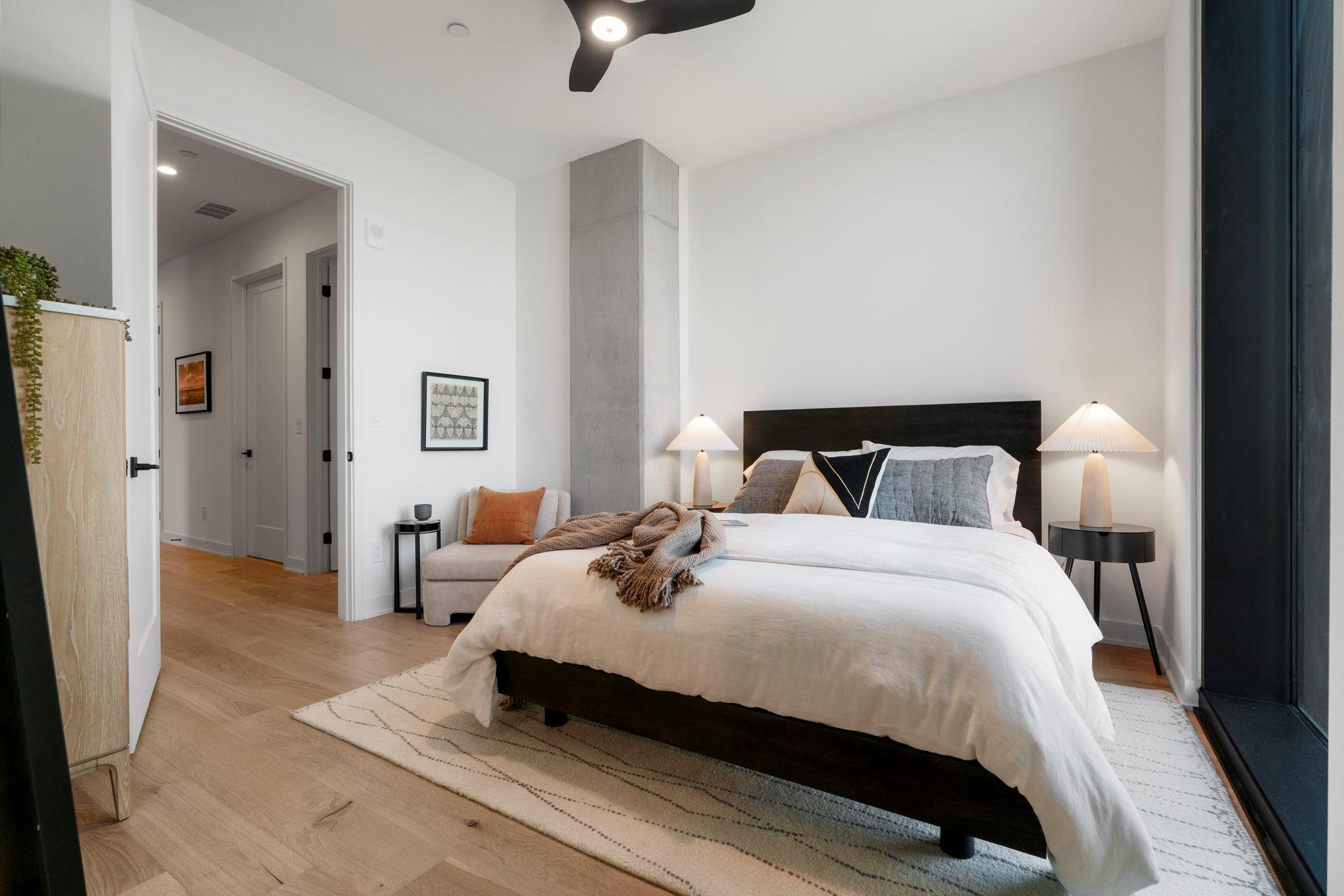 84 East Ave # 4004, Austin, TX 78701