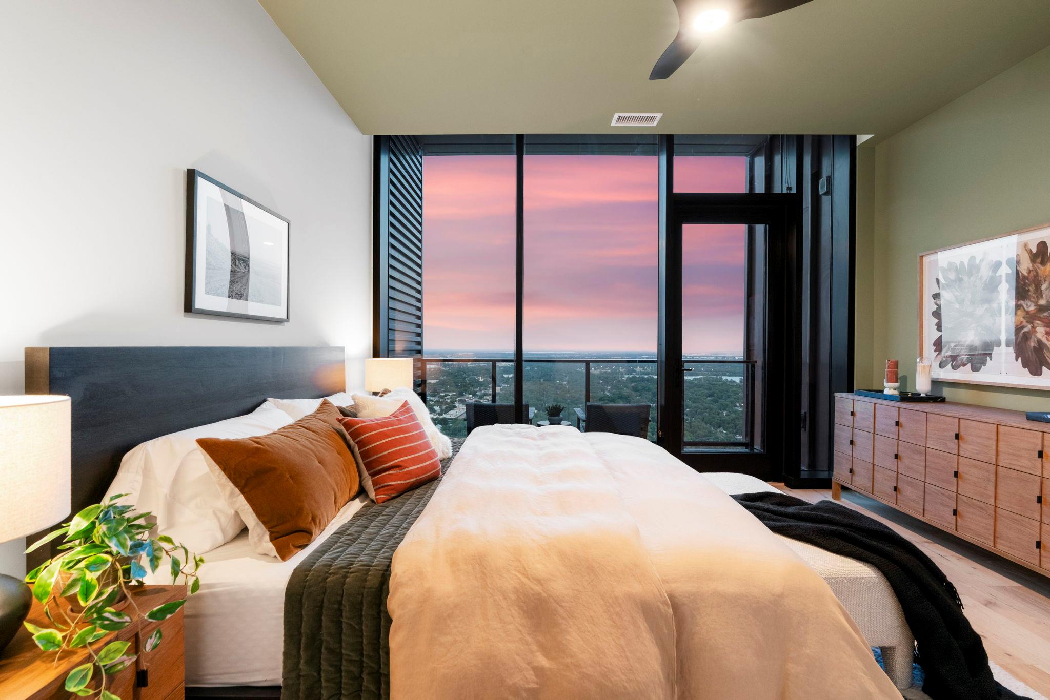 84 East Ave # 4004, Austin, TX 78701