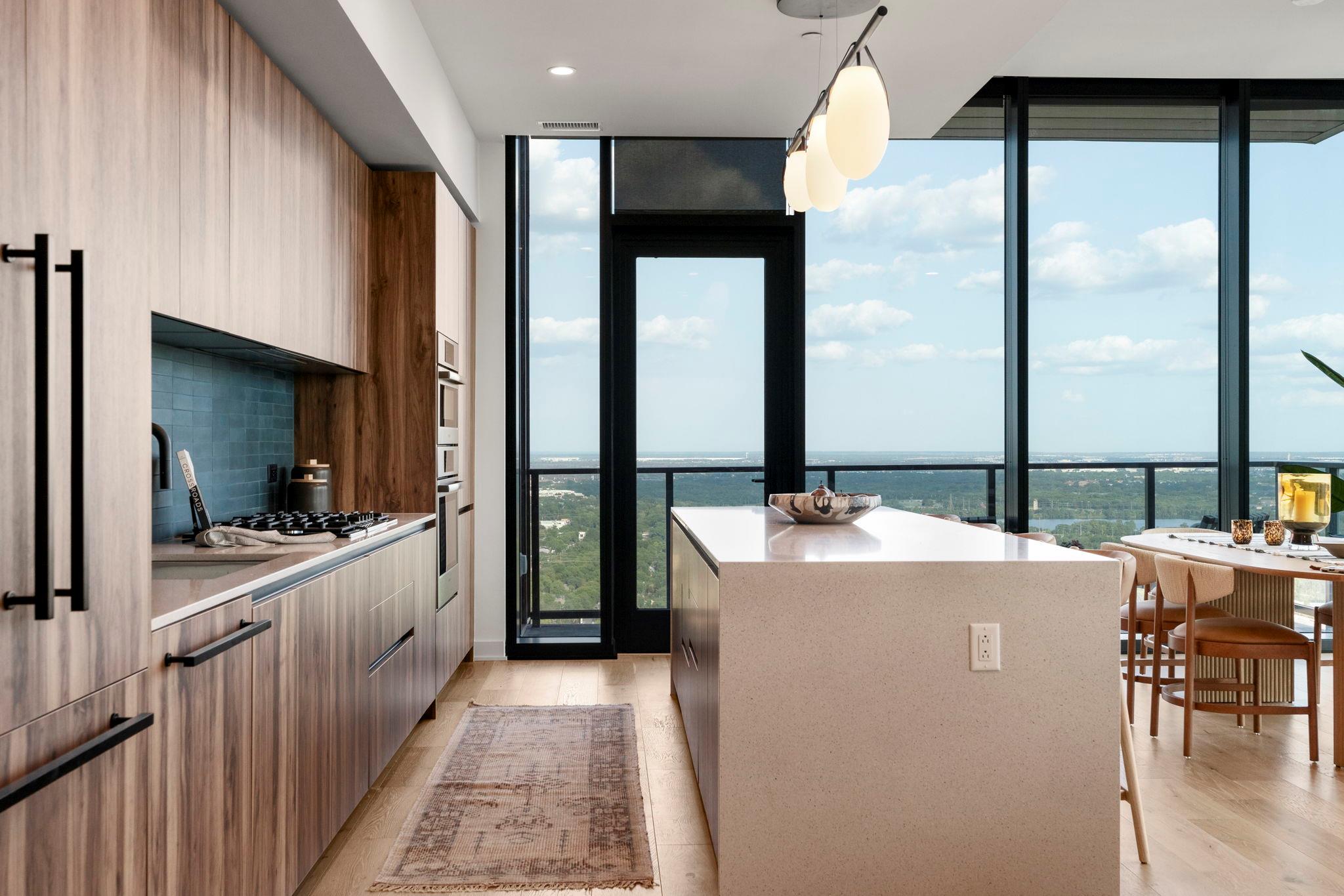 84 East Ave # 4004, Austin, TX 78701