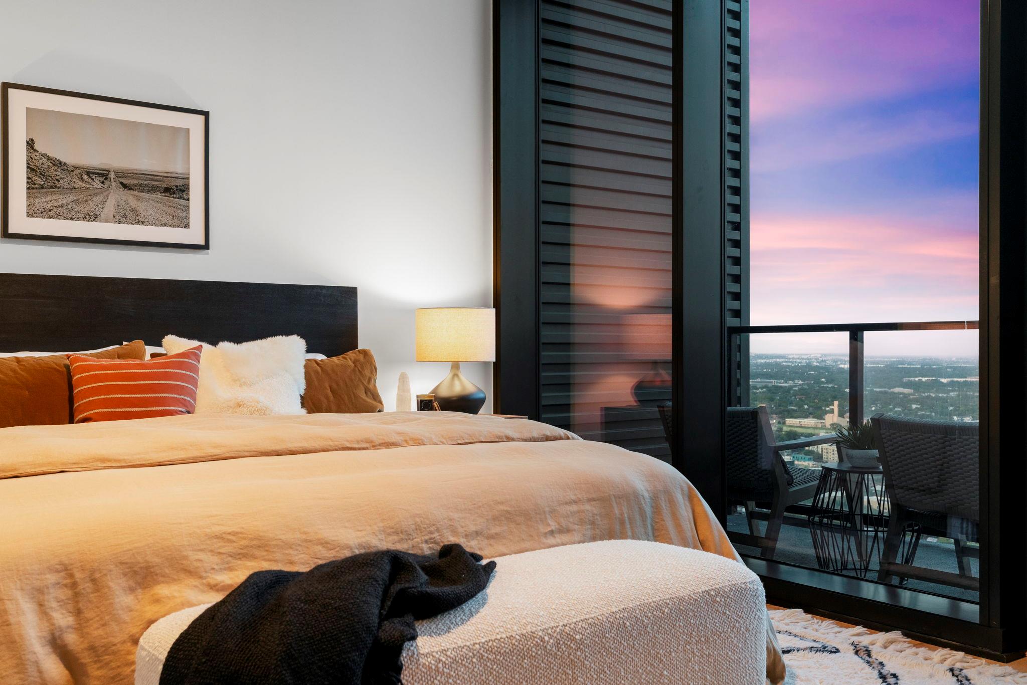 84 East Ave # 4004, Austin, TX 78701