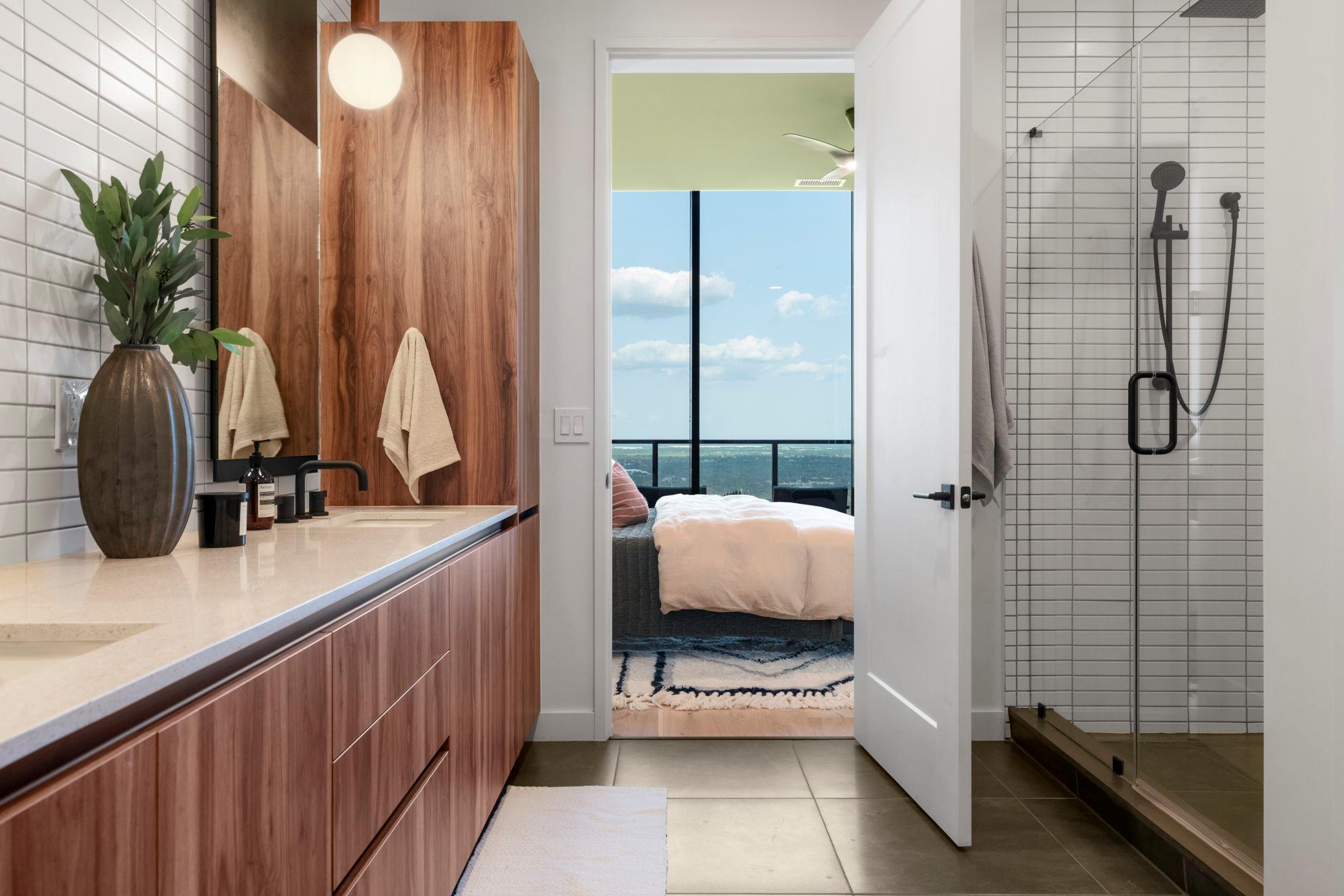 84 East Ave # 4004, Austin, TX 78701