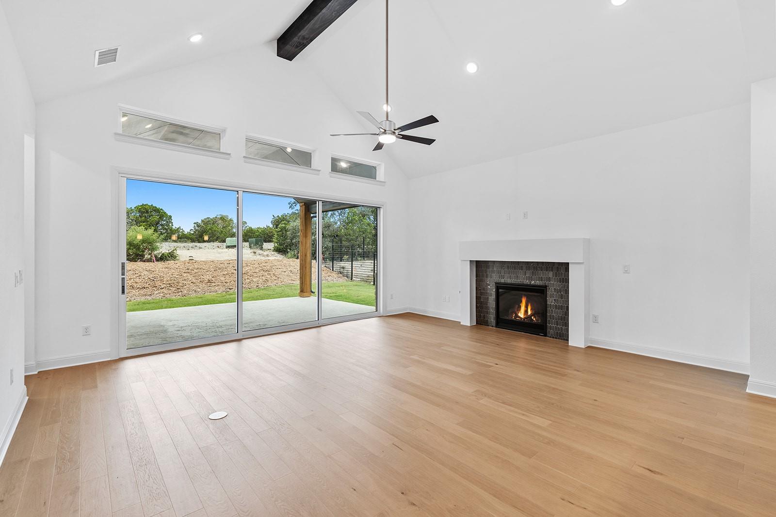 6808 Liberty Grotto Ct, Lago Vista, TX 78645