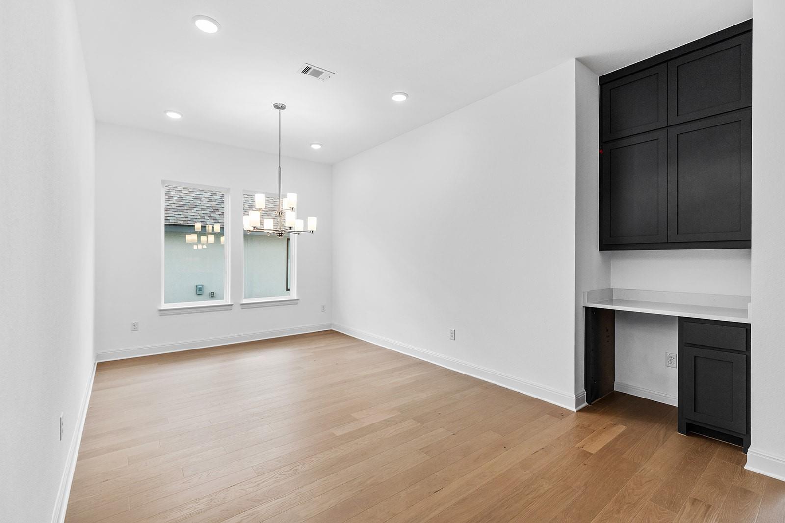 6808 Liberty Grotto Ct, Lago Vista, TX 78645