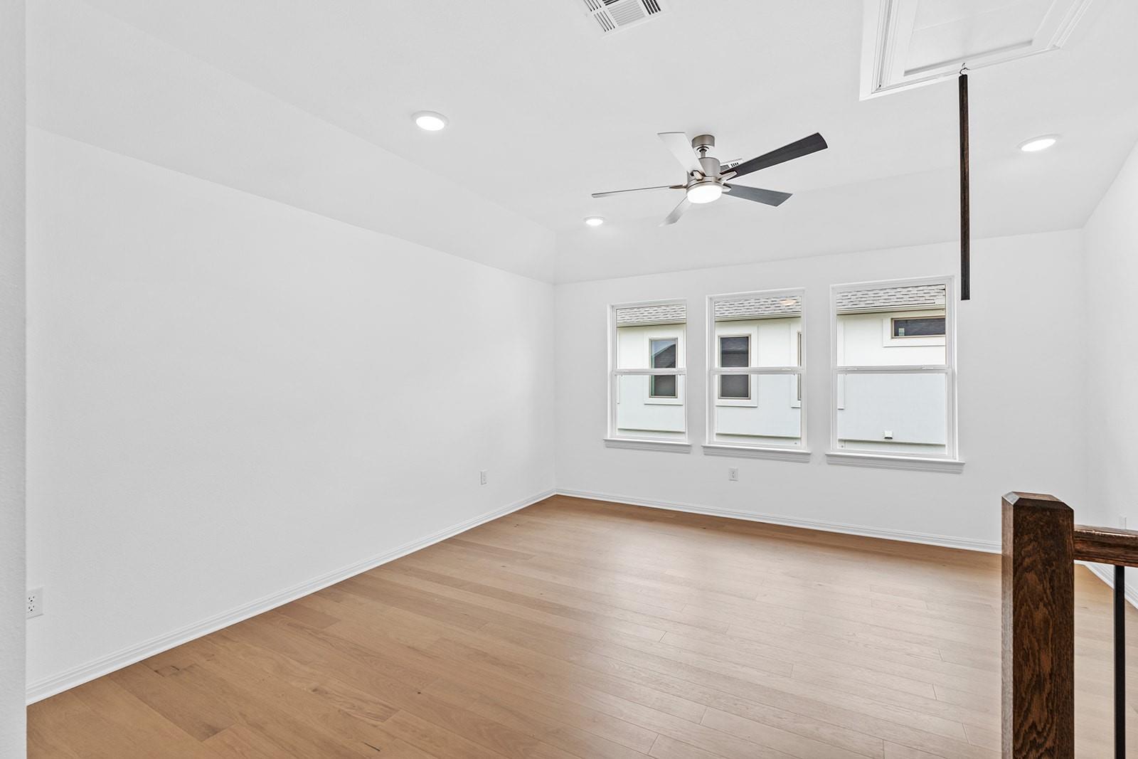 6808 Liberty Grotto Ct, Lago Vista, TX 78645