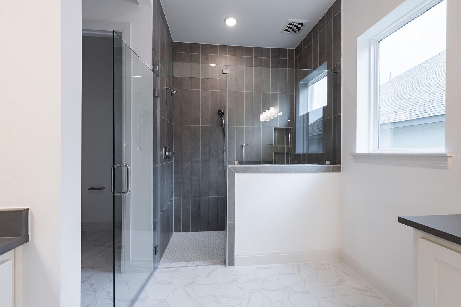 6808 Liberty Grotto Ct, Lago Vista, TX 78645