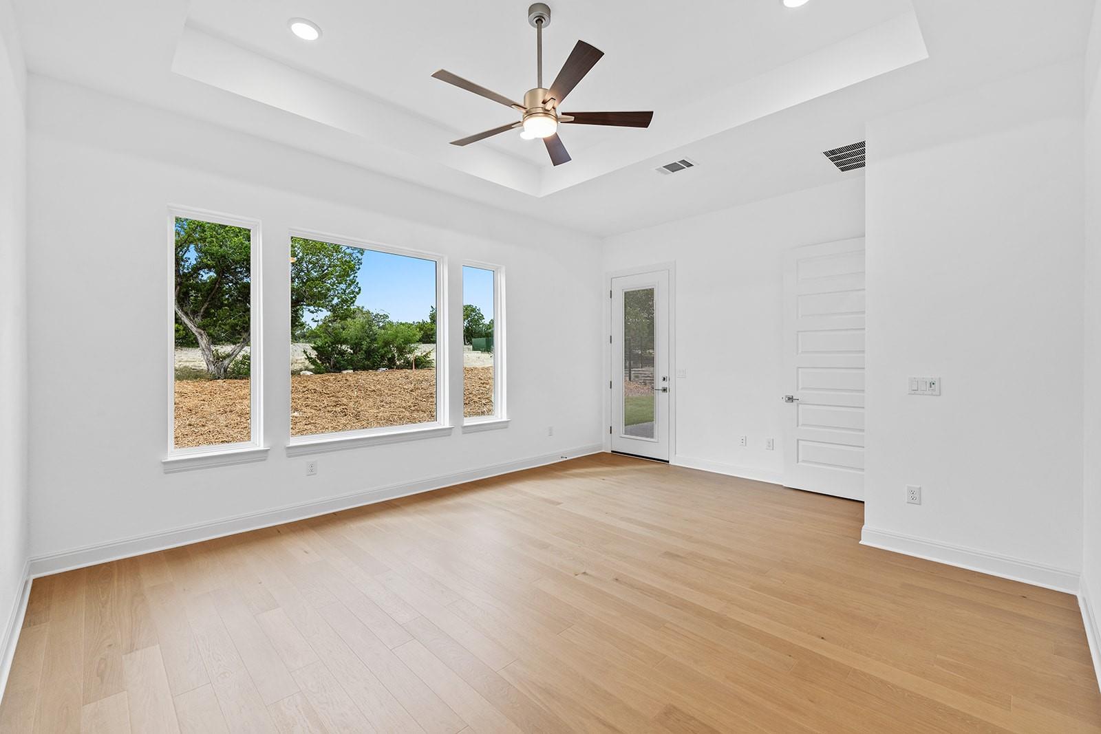 6808 Liberty Grotto Ct, Lago Vista, TX 78645