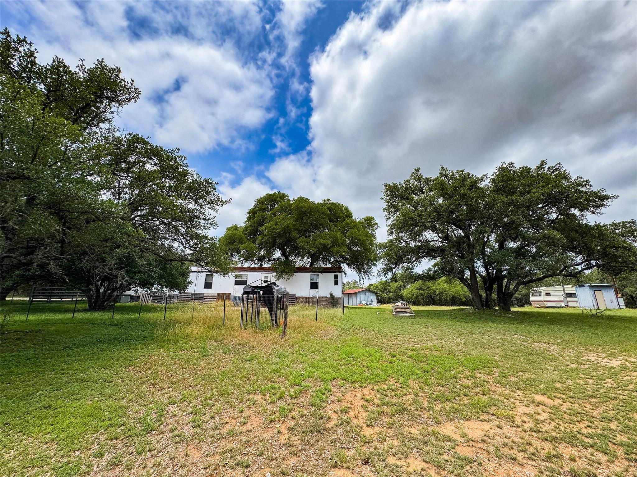 7824 N US Highway 281, Johnson City, TX 78636