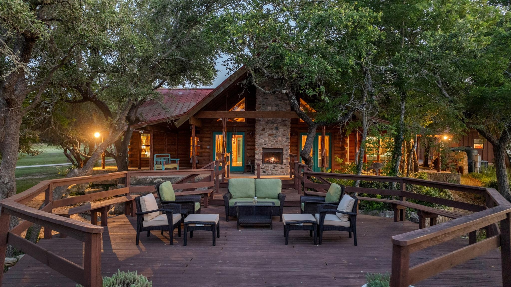 101 Rolling Hills Rd, Blanco, TX 78606