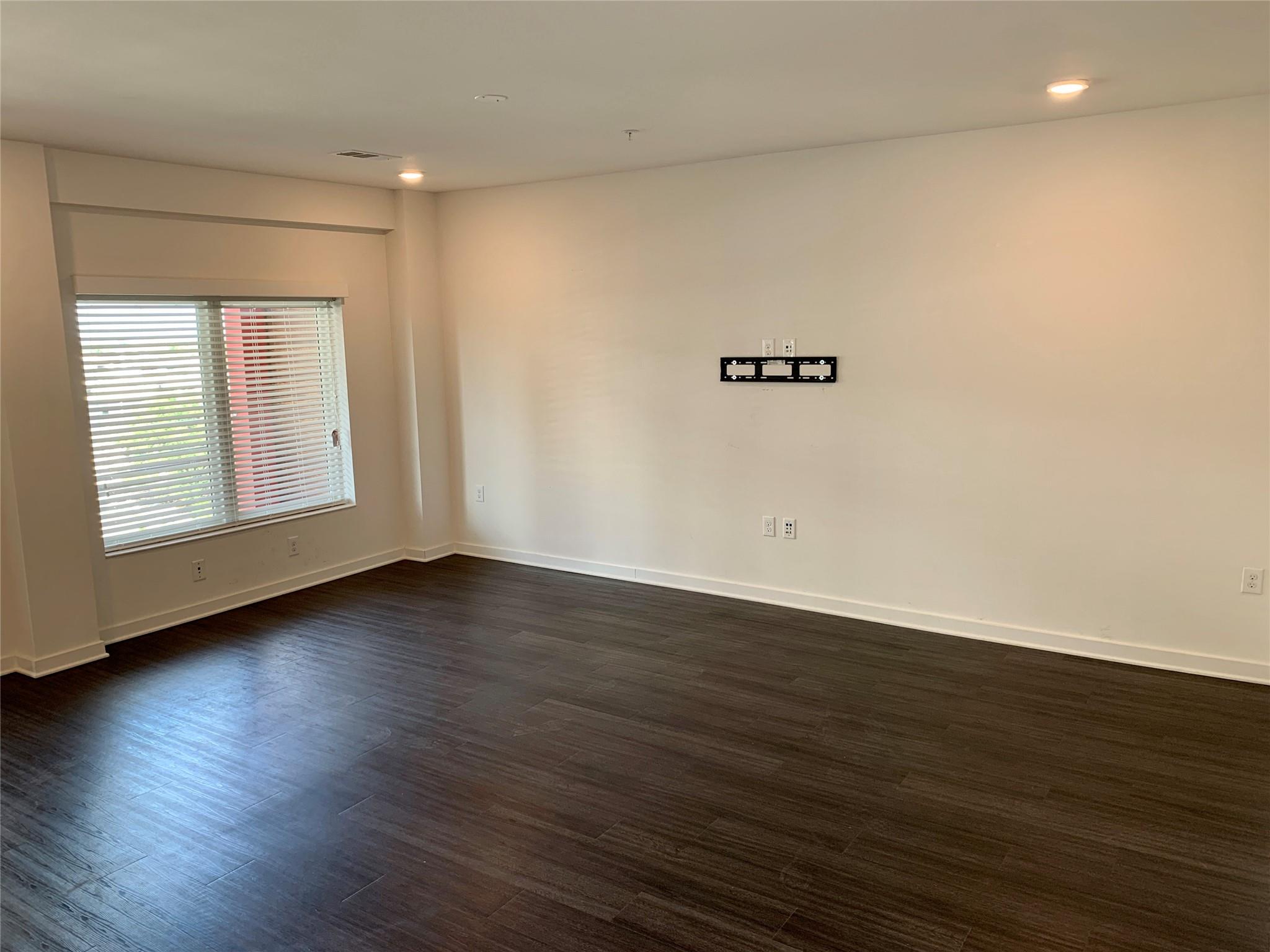 4361 South Congress Ave # 524, Austin, TX 78745