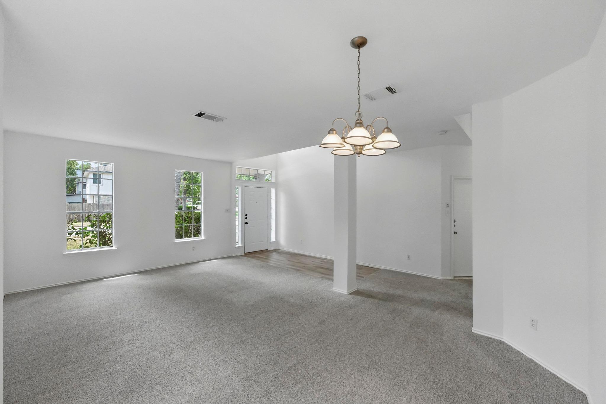 2113 Lobelia Dr, Cedar Park, TX 78613