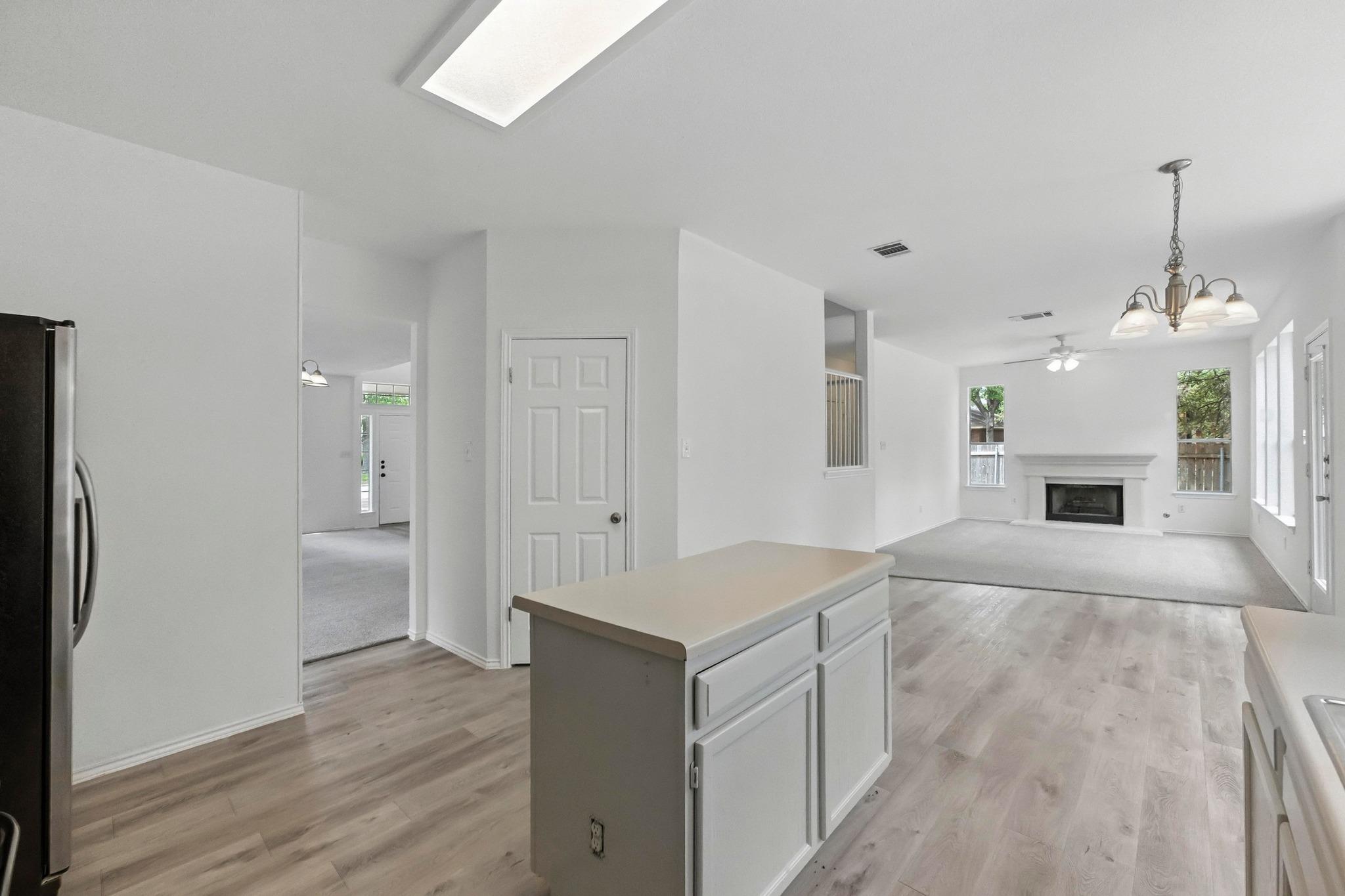 2113 Lobelia Dr, Cedar Park, TX 78613