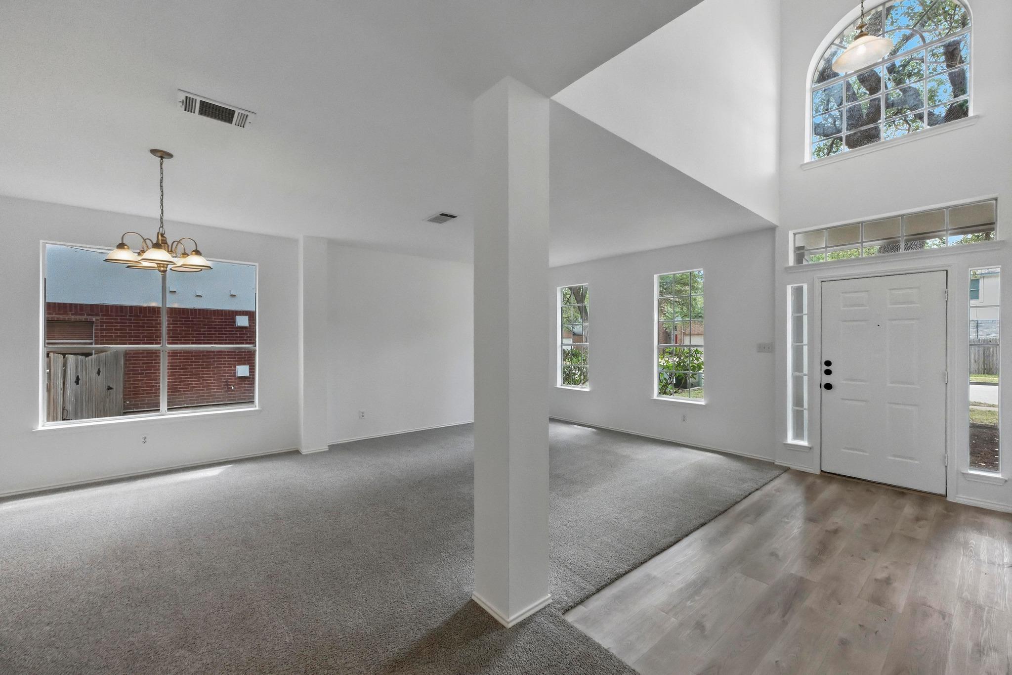 2113 Lobelia Dr, Cedar Park, TX 78613