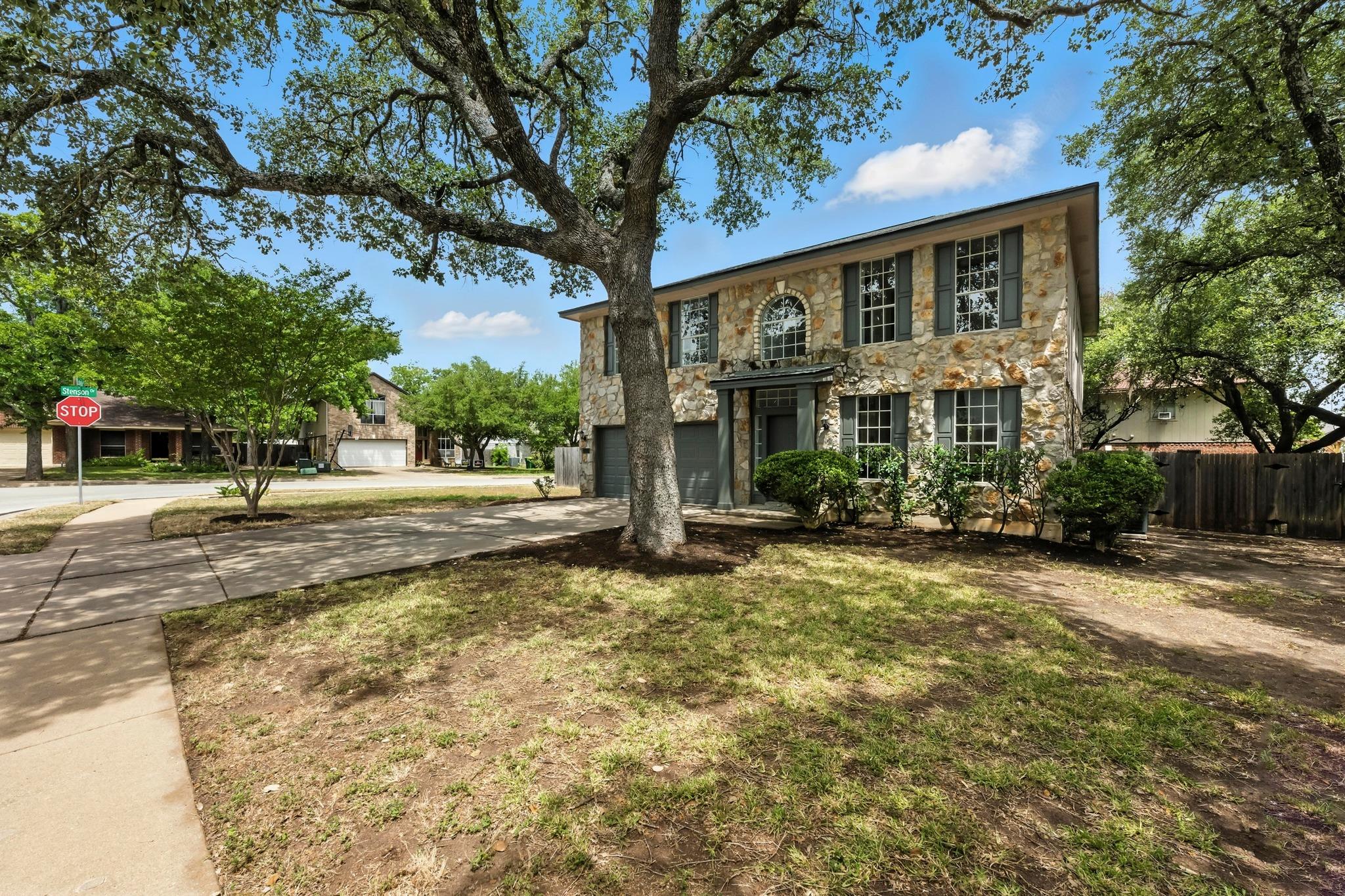 2113 Lobelia Dr, Cedar Park, TX 78613