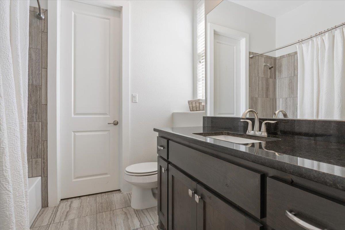 401 Skyflower Dr # V, Georgetown, TX 78628