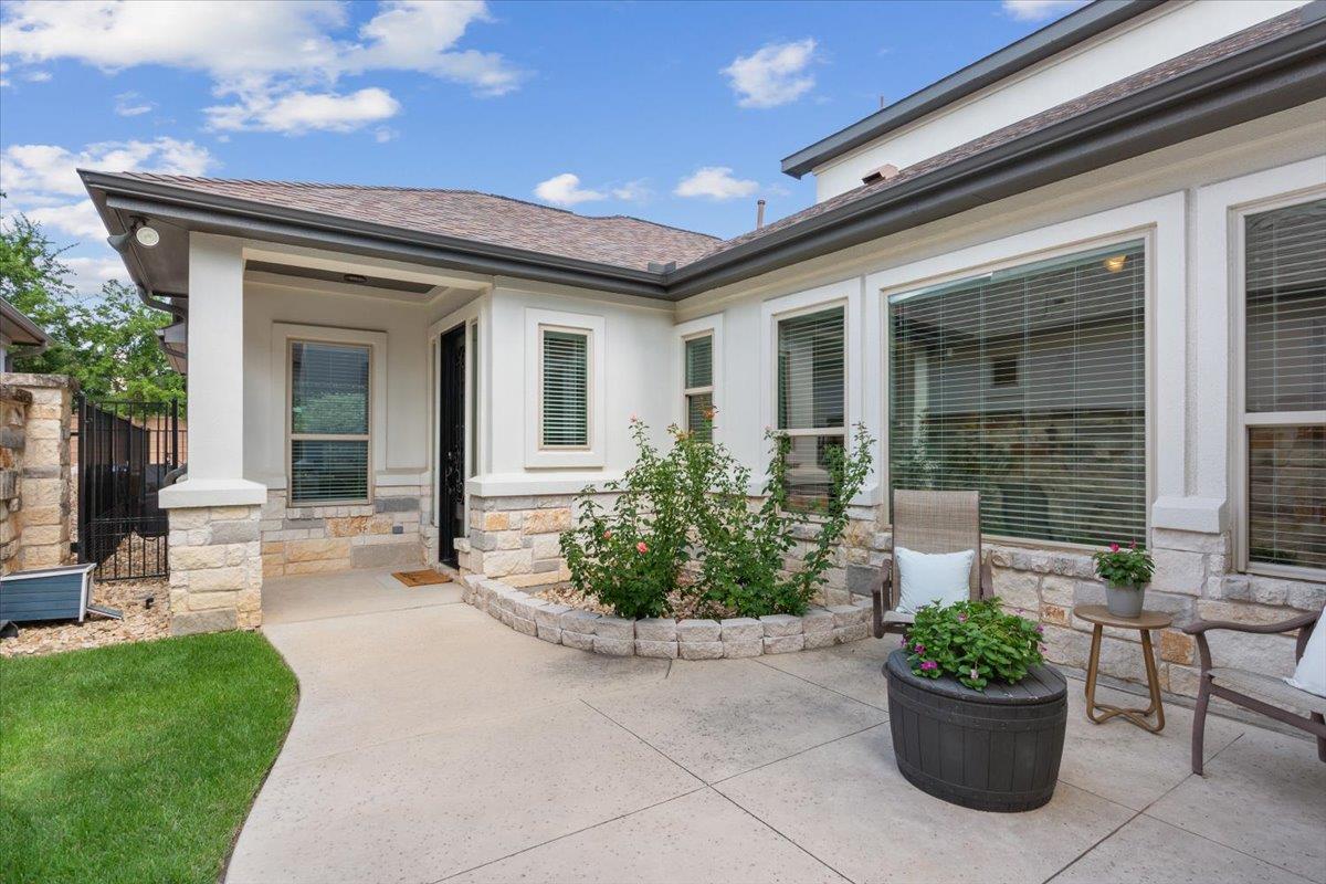401 Skyflower Dr # V, Georgetown, TX 78628