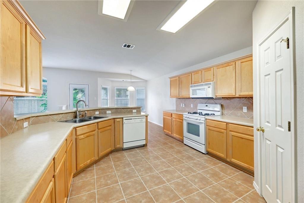 3669 Nolan Ryan, Round Rock, TX 78665