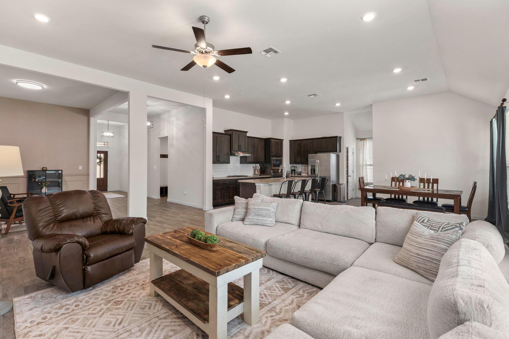 232 Silver Pass, Kyle, TX 78640