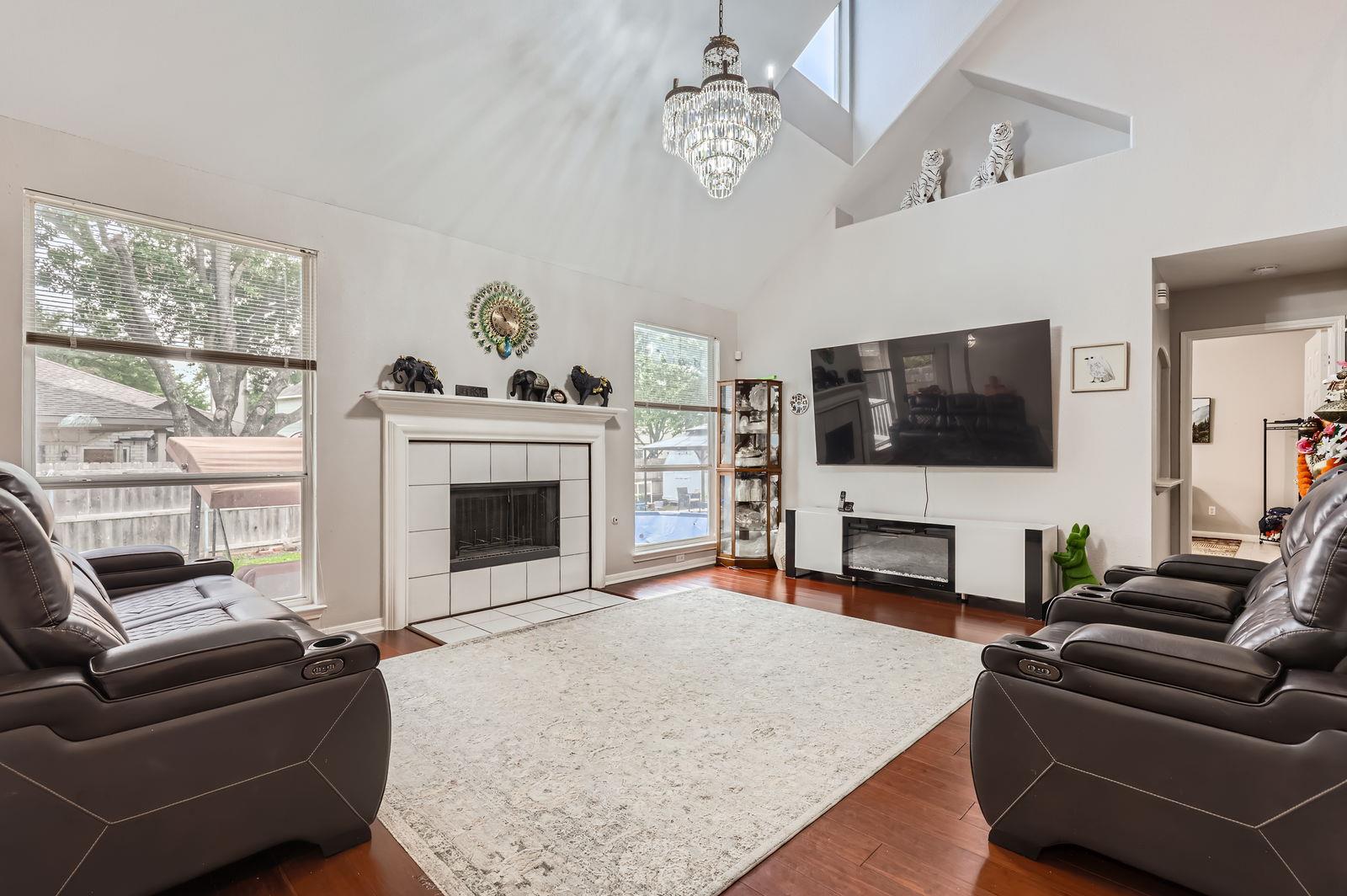 1503 Cherokee Run Cv, Pflugerville, TX 78660