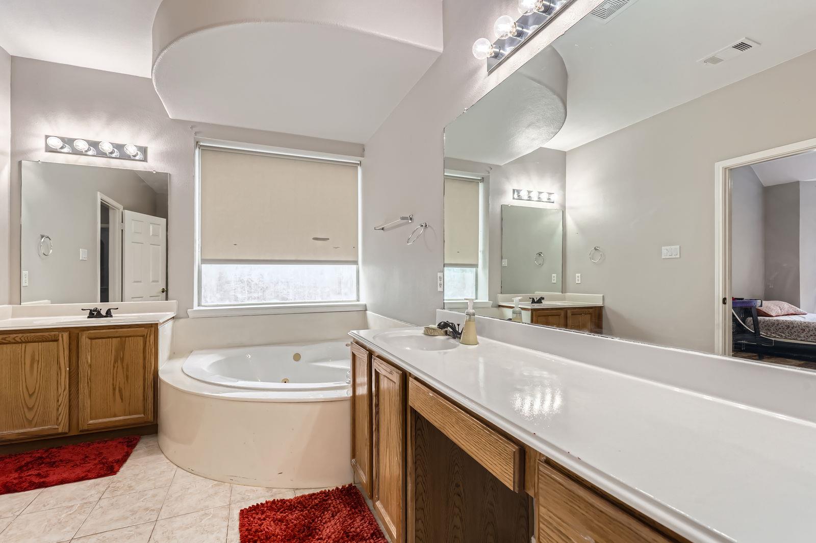 1503 Cherokee Run Cv, Pflugerville, TX 78660