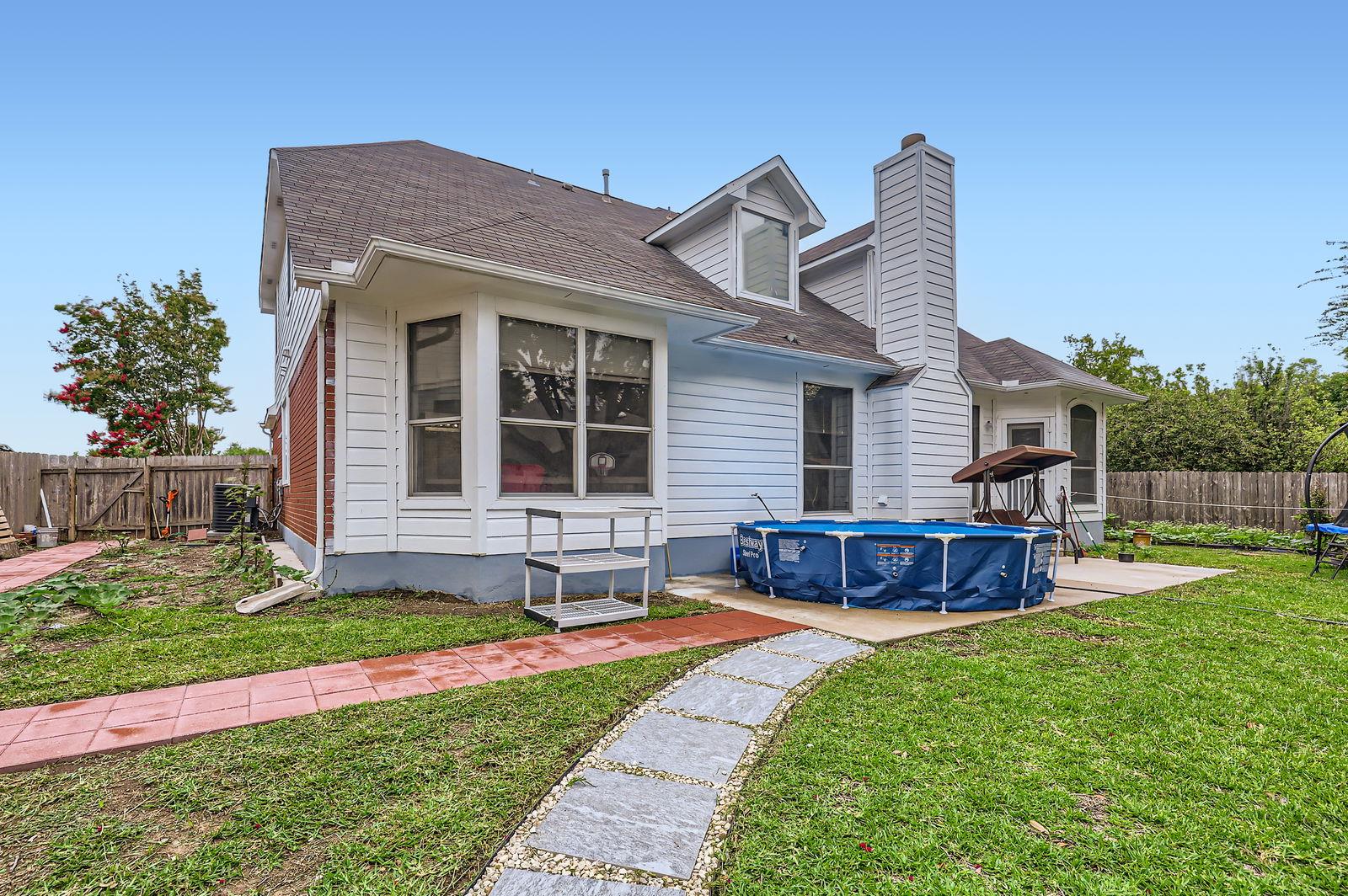 1503 Cherokee Run Cv, Pflugerville, TX 78660