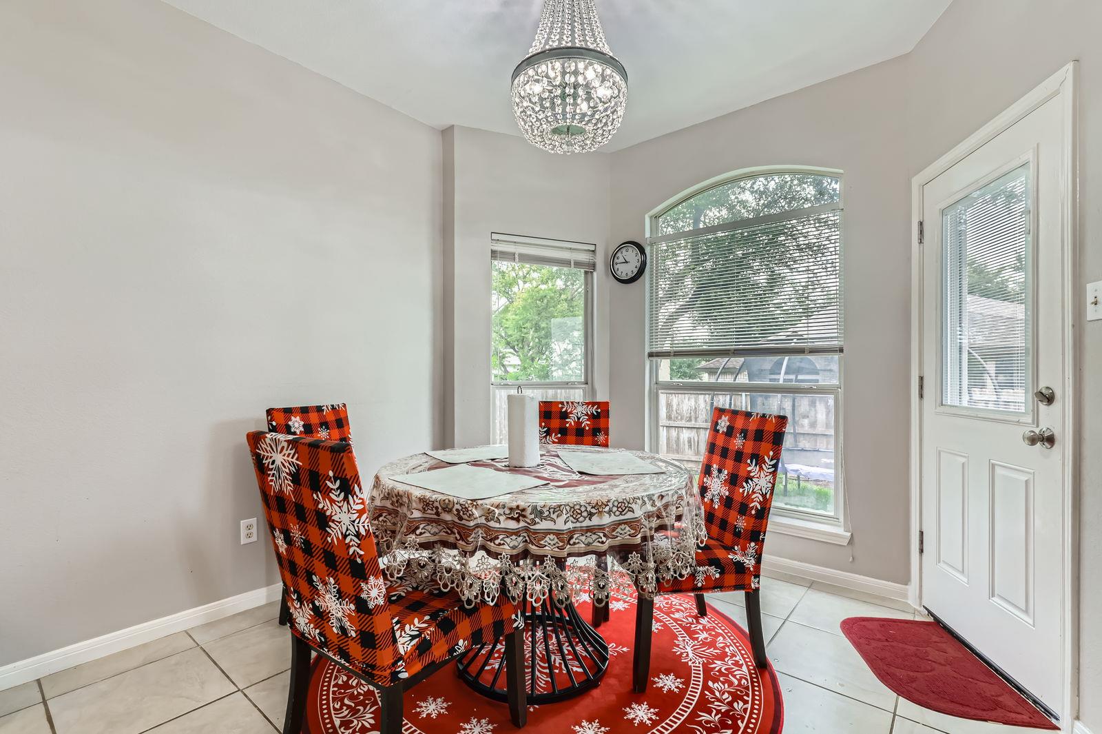 1503 Cherokee Run Cv, Pflugerville, TX 78660