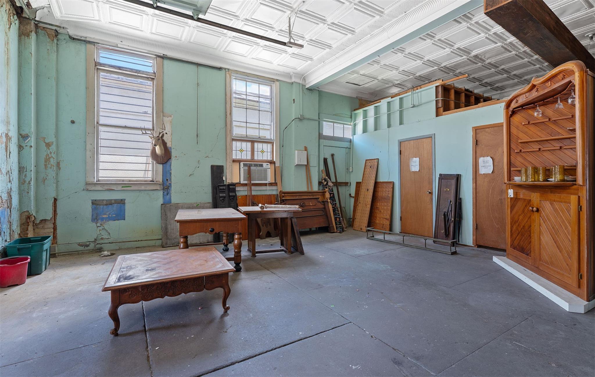 409 Saint Francis St, Gonzales, TX 78629