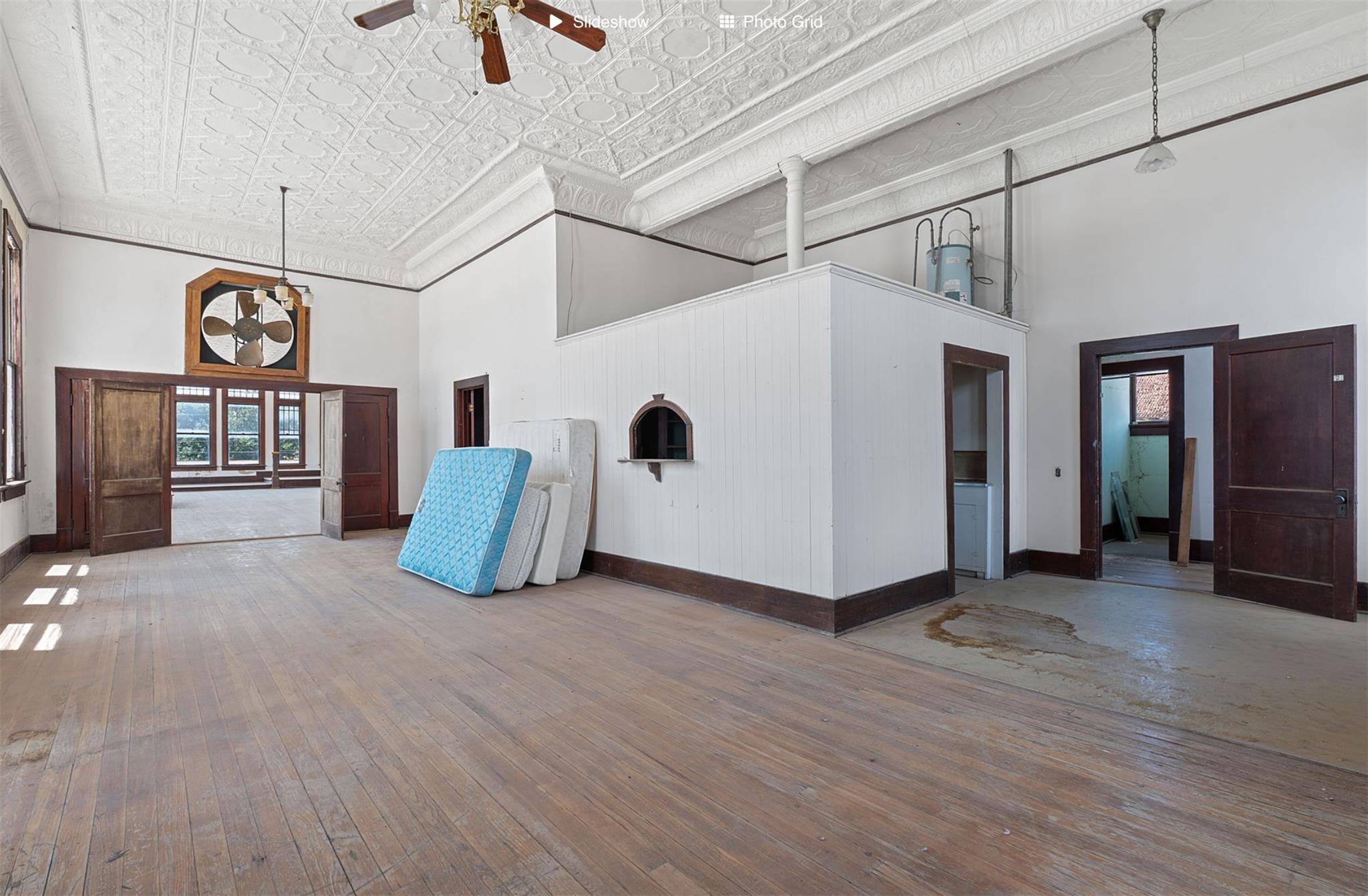 409 Saint Francis St, Gonzales, TX 78629