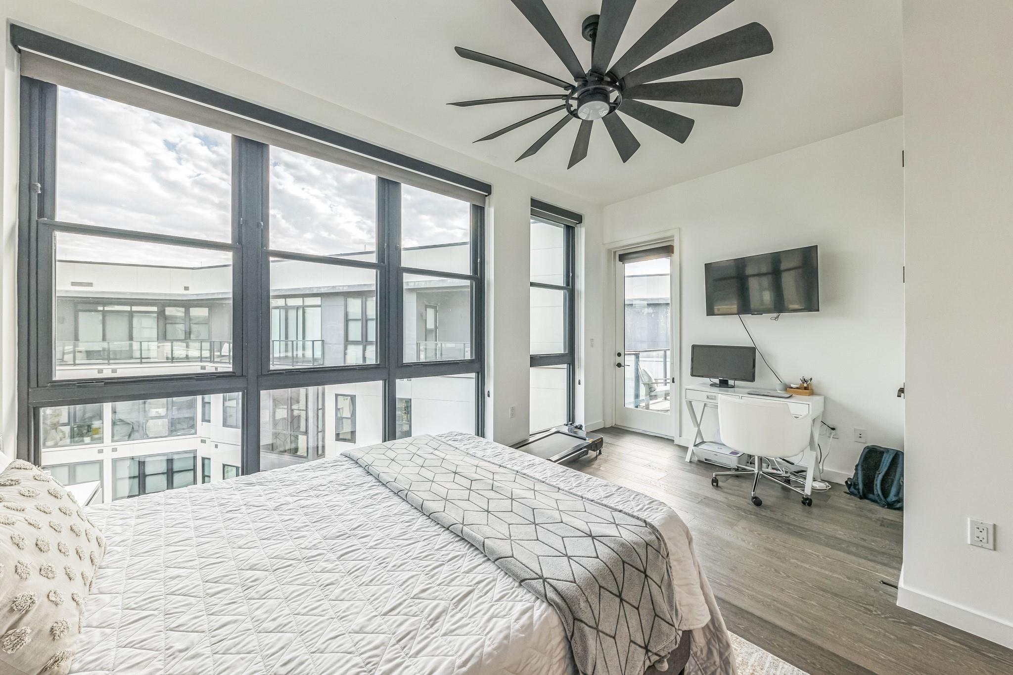 800 Embassy Dr # 609, Austin, TX 78702