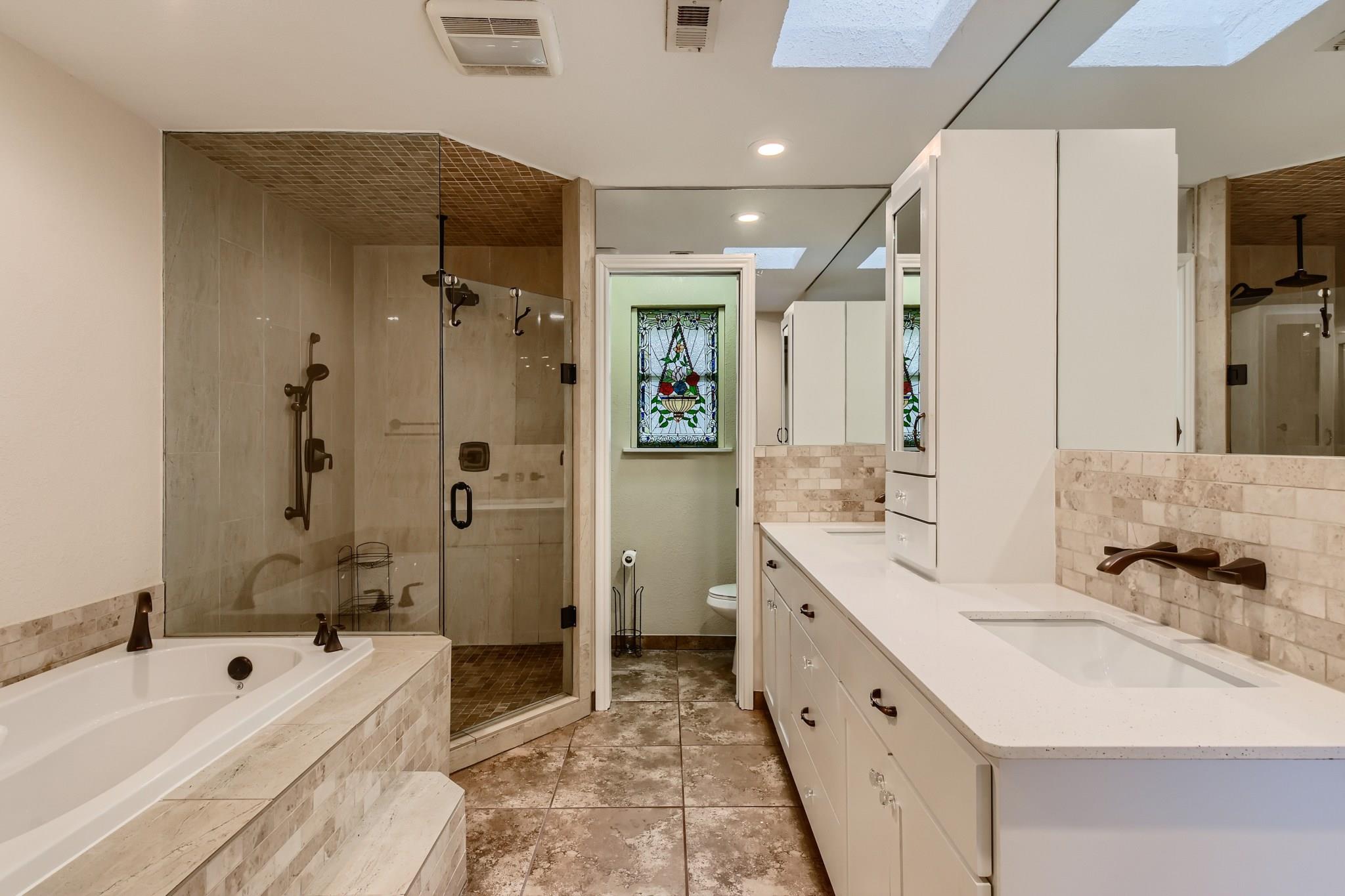 6811 Hitching Post Cir, Austin, TX 78749