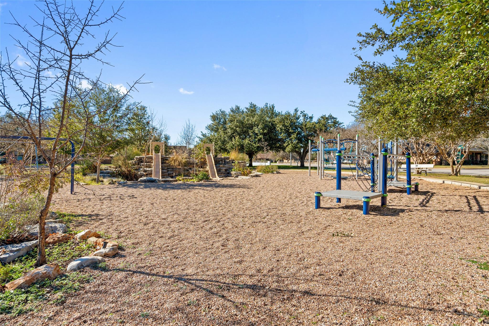 6811 Hitching Post Cir, Austin, TX 78749