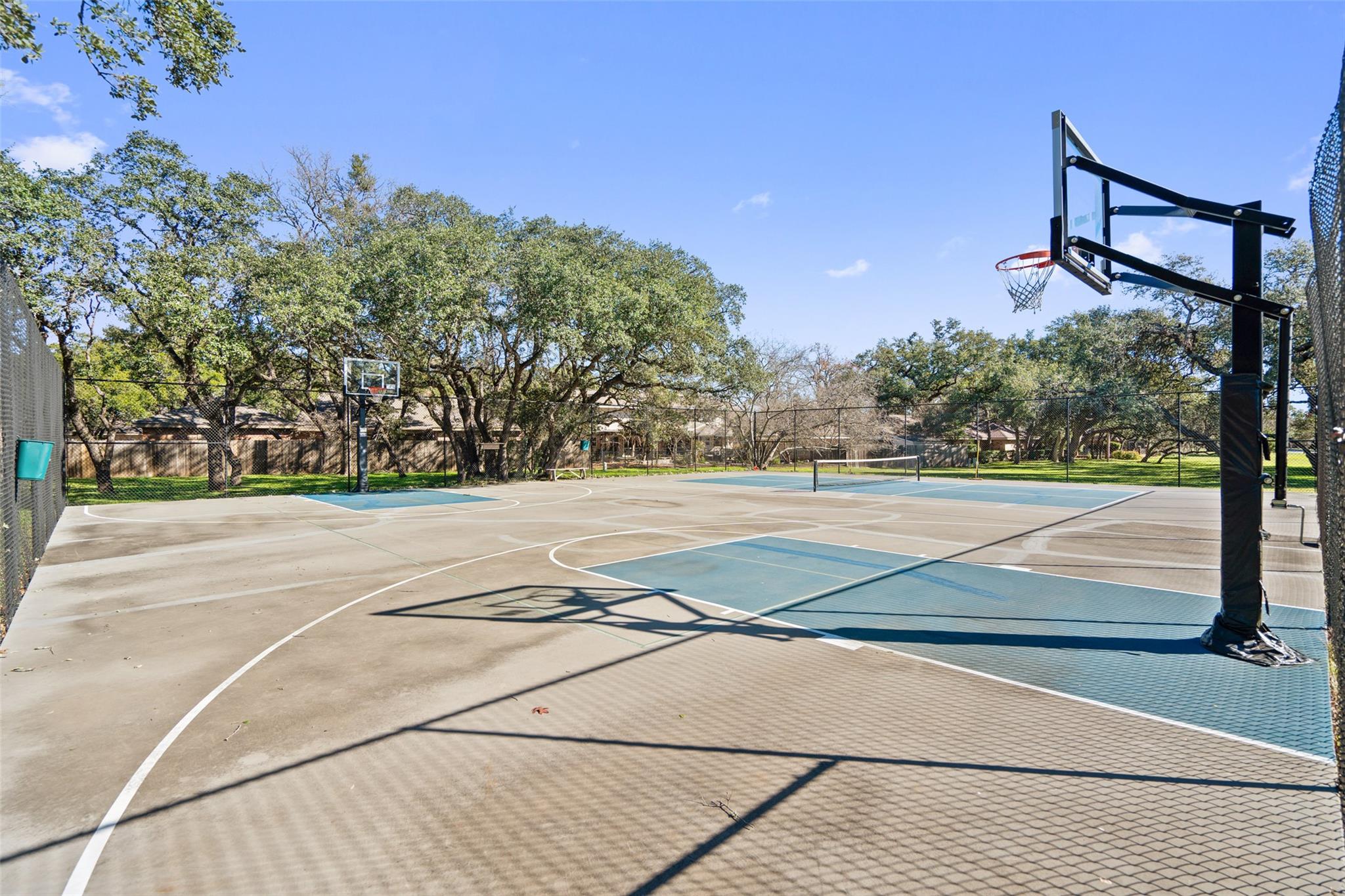 6811 Hitching Post Cir, Austin, TX 78749
