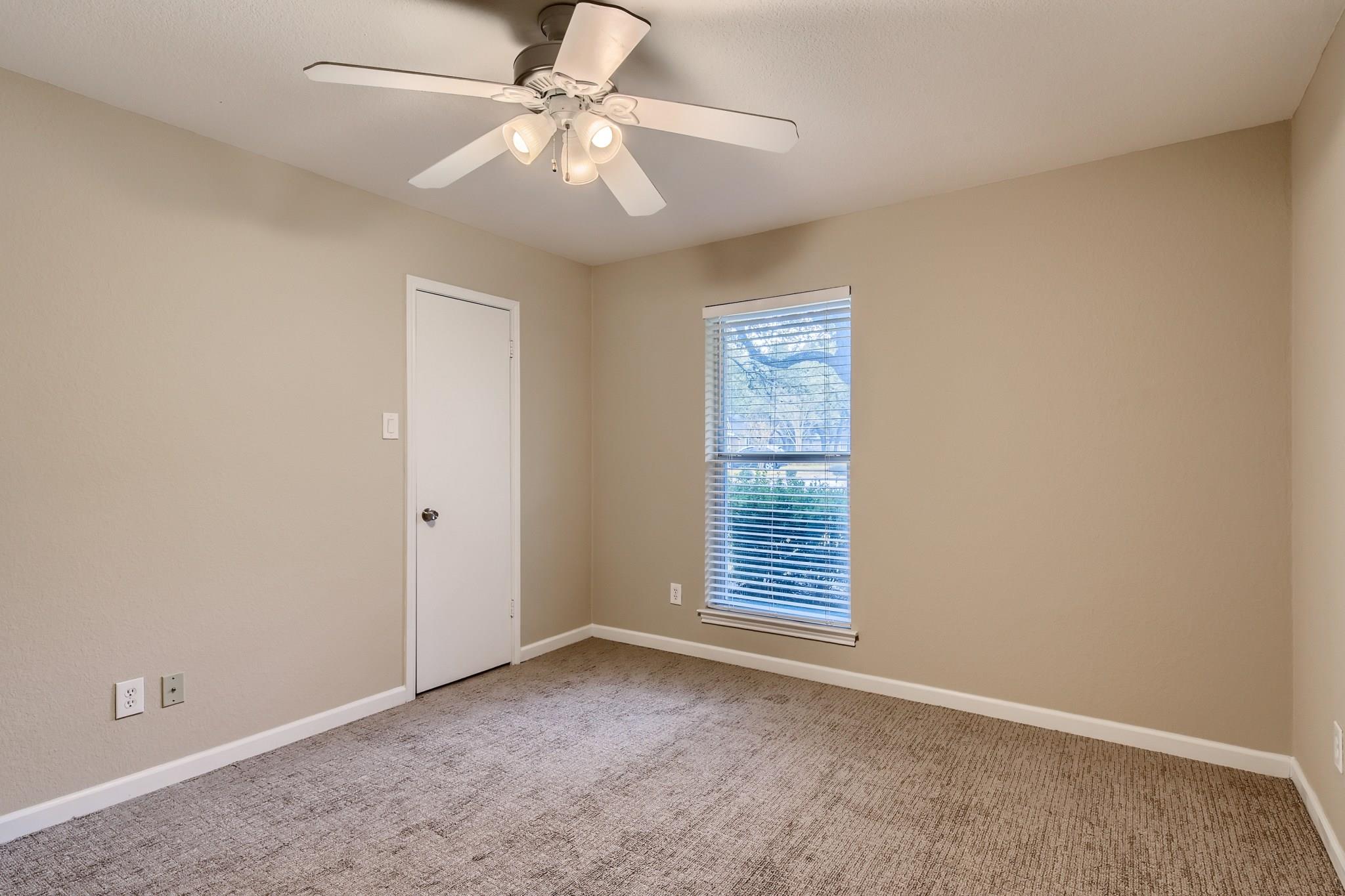 6811 Hitching Post Cir, Austin, TX 78749