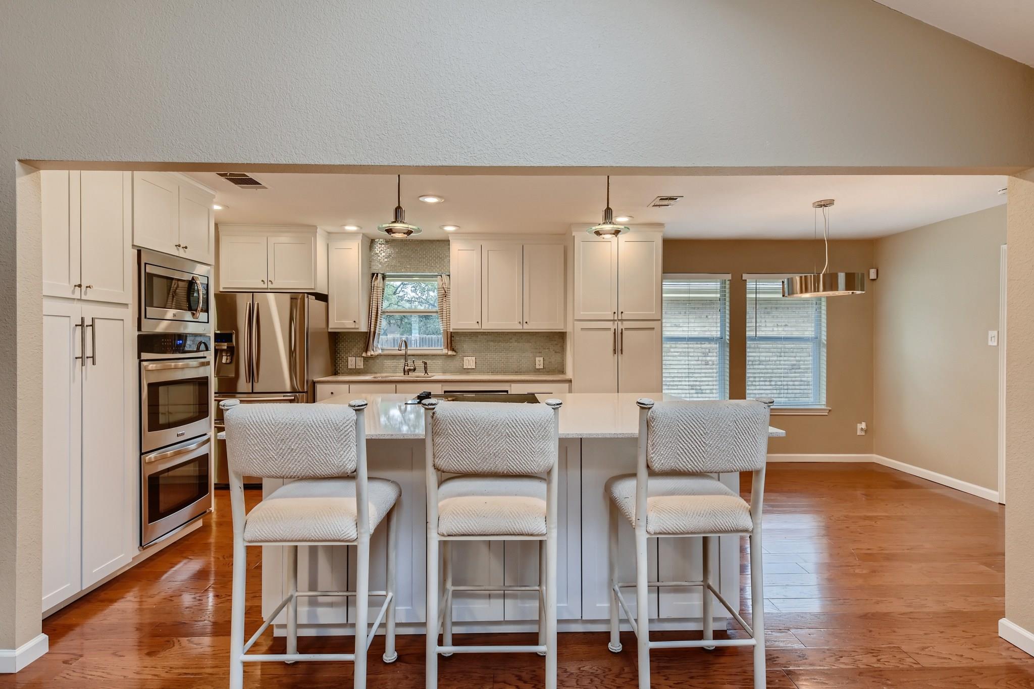 6811 Hitching Post Cir, Austin, TX 78749