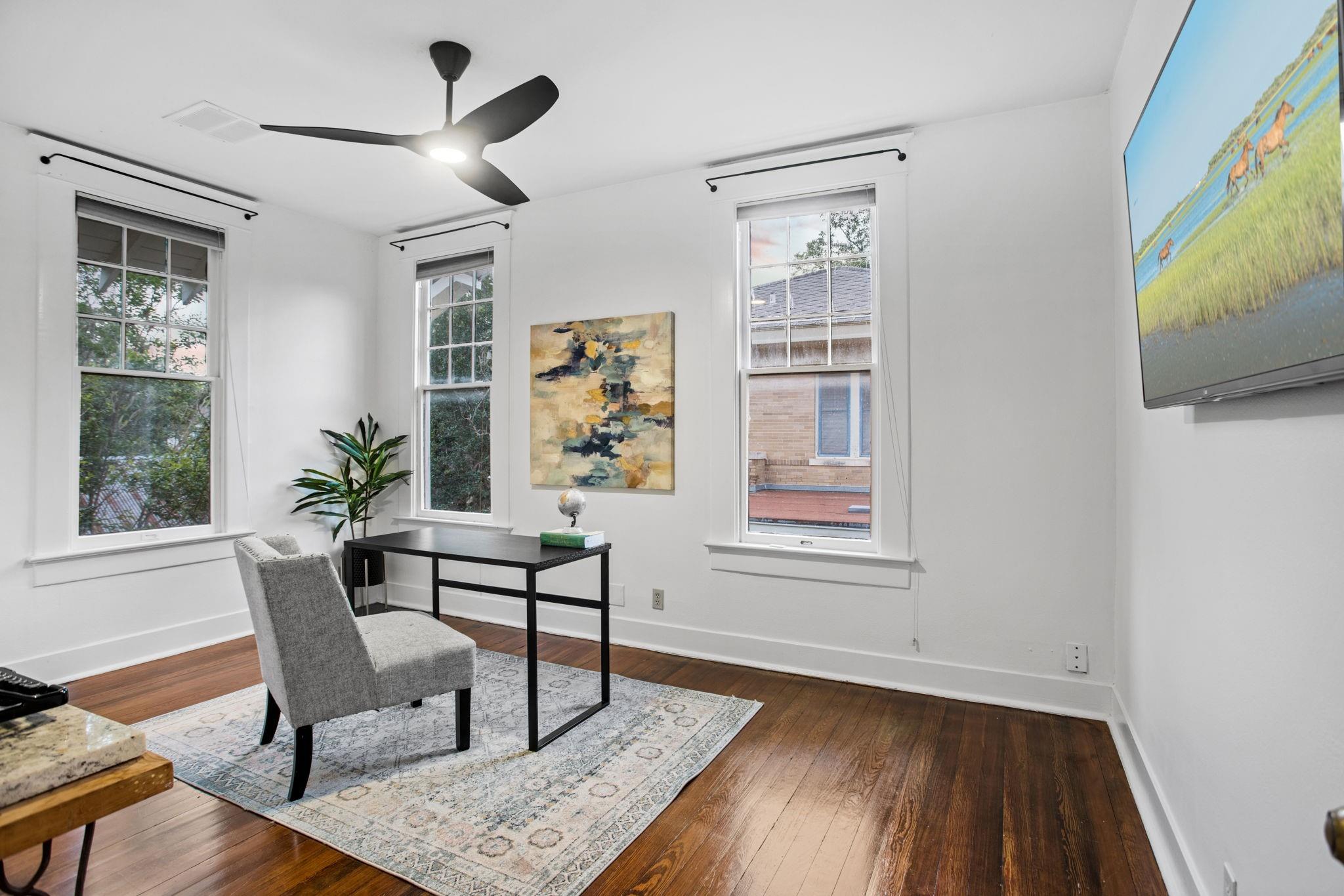 607 W 32nd St, Austin, TX 78705