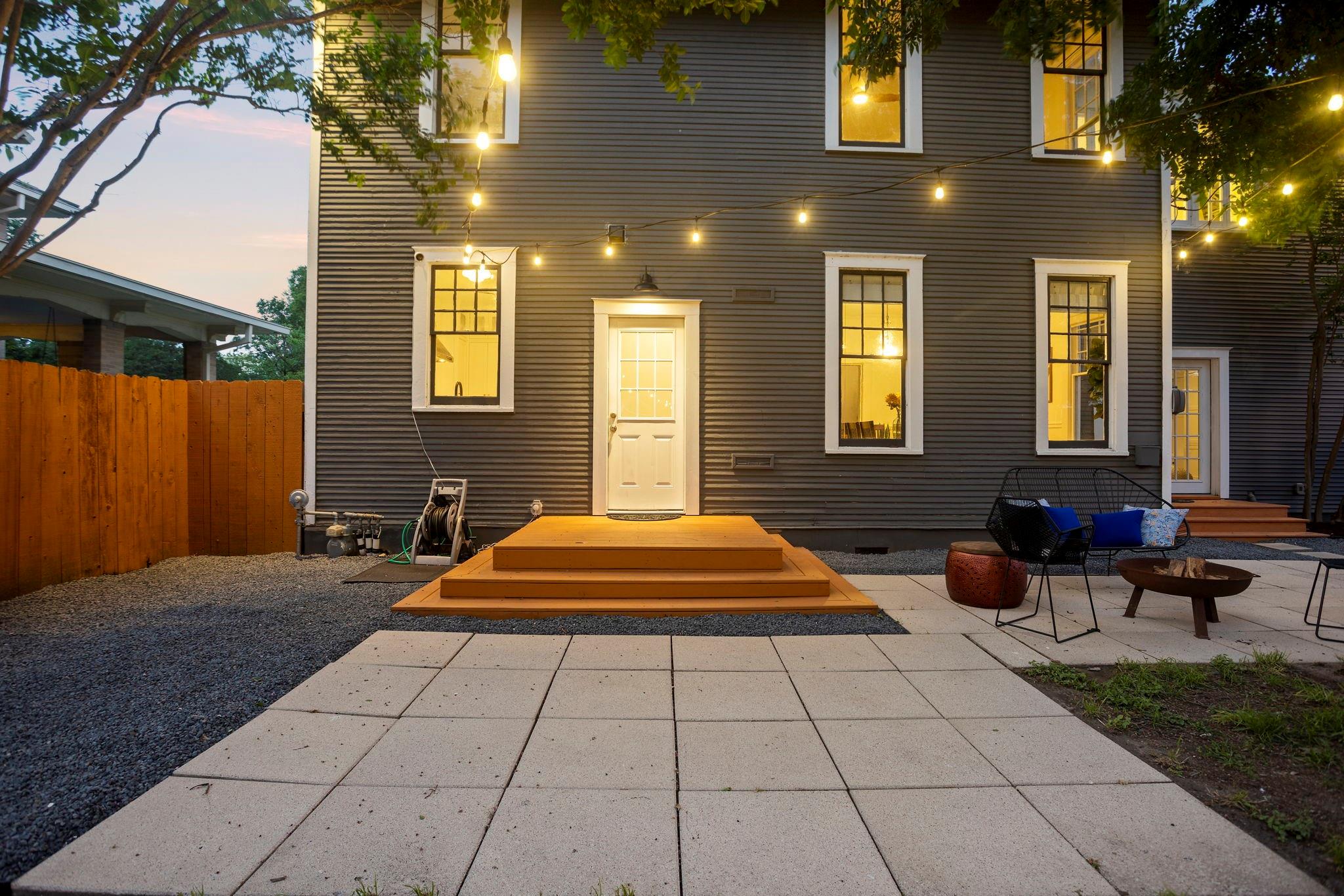 607 W 32nd St, Austin, TX 78705